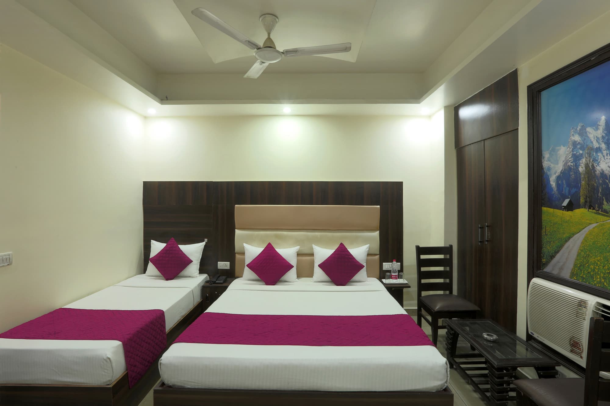 Airport Hotel Mayank Residency, General view