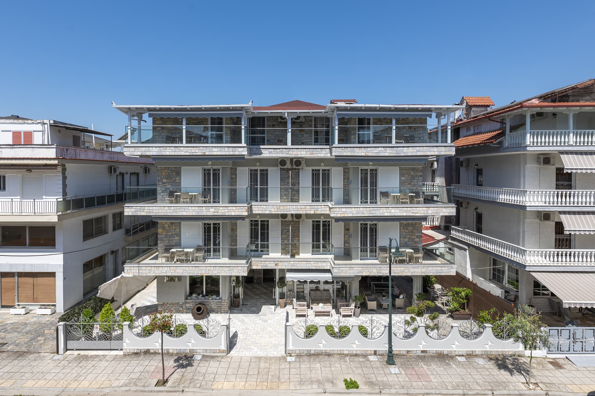 Ouzas  Luxury Hotel, General view