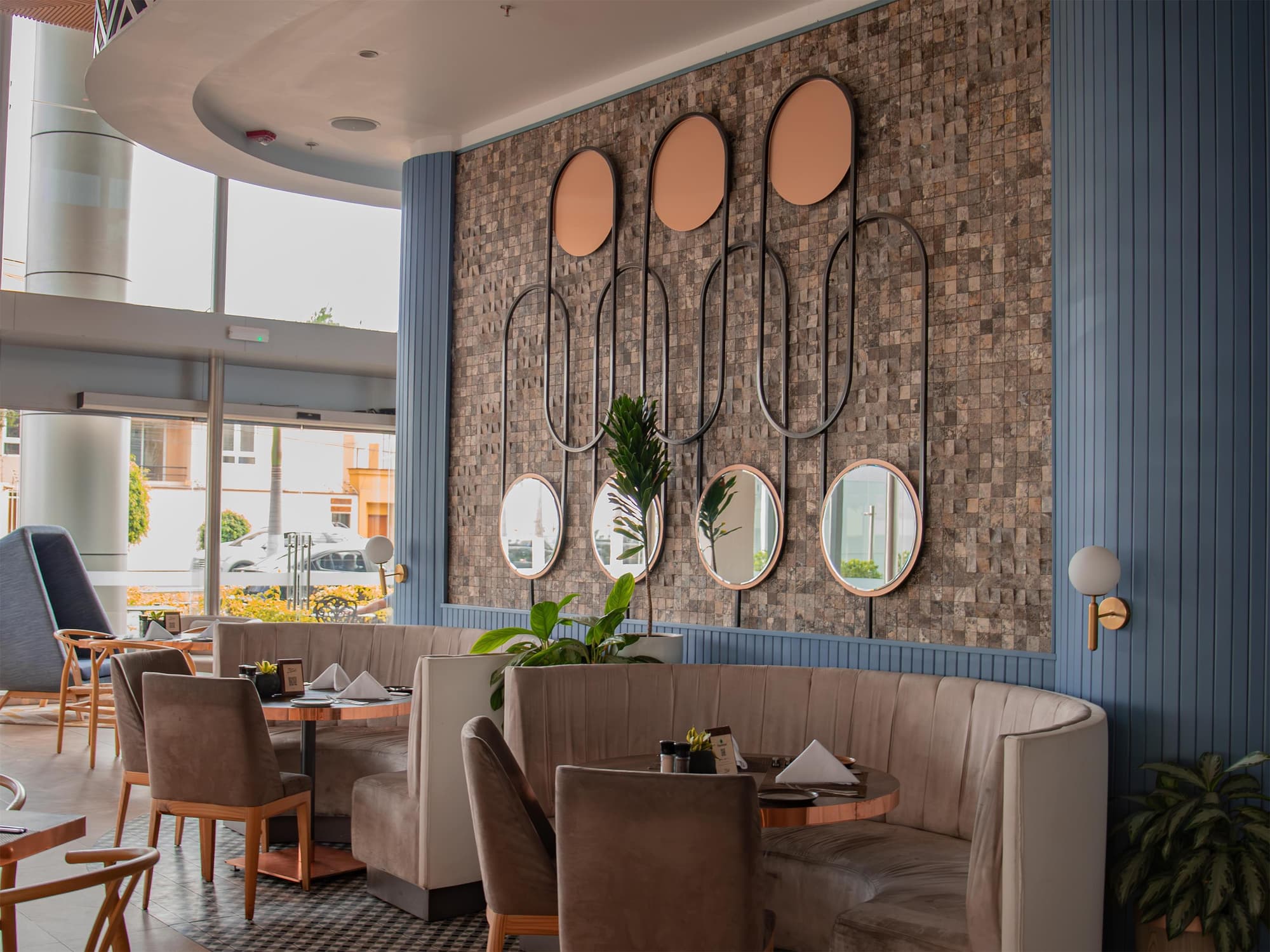 DoubleTree by Hilton Trujillo, Restaurant