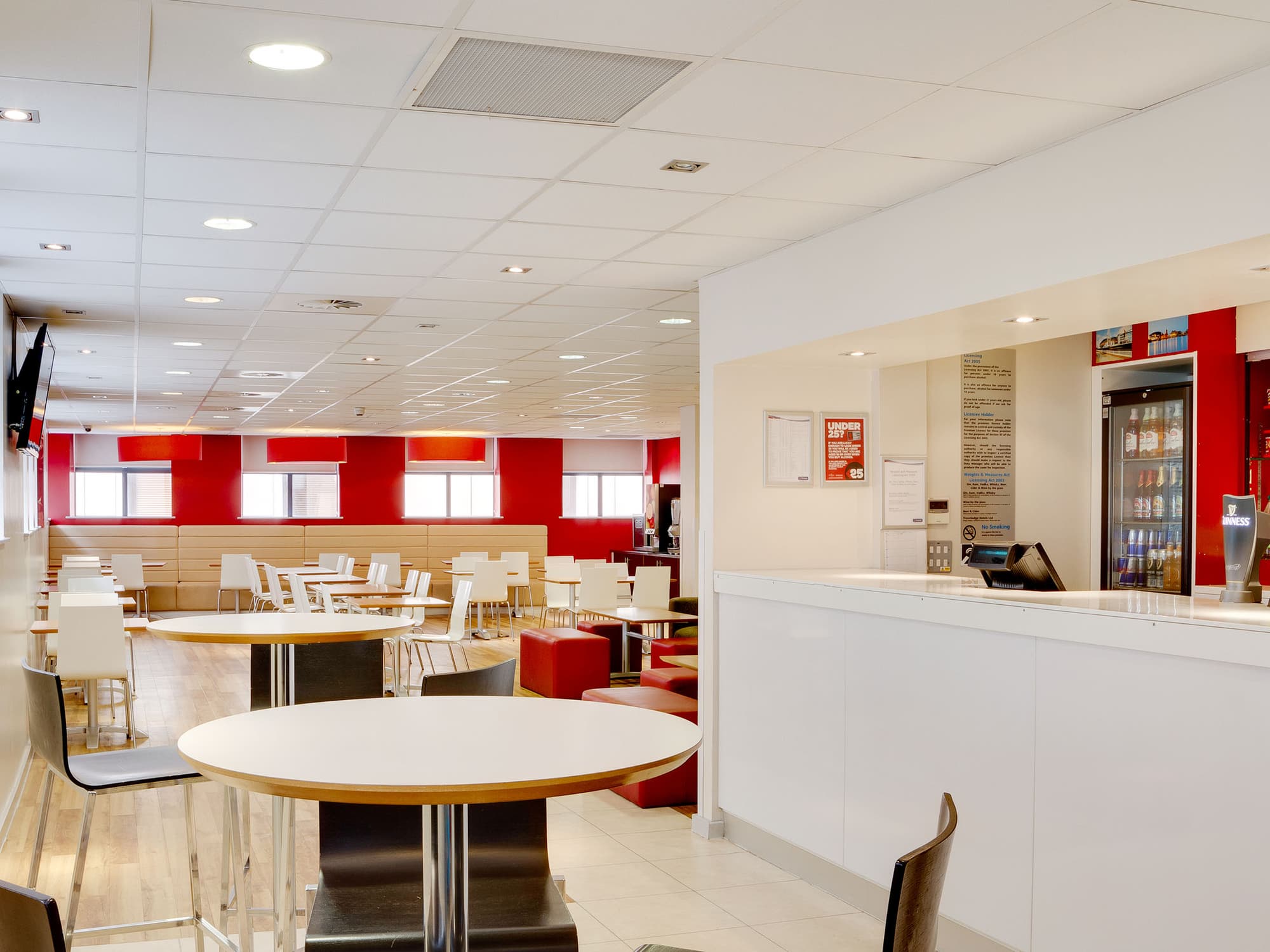 Travelodge Cardiff Central Queen Street, Restaurant