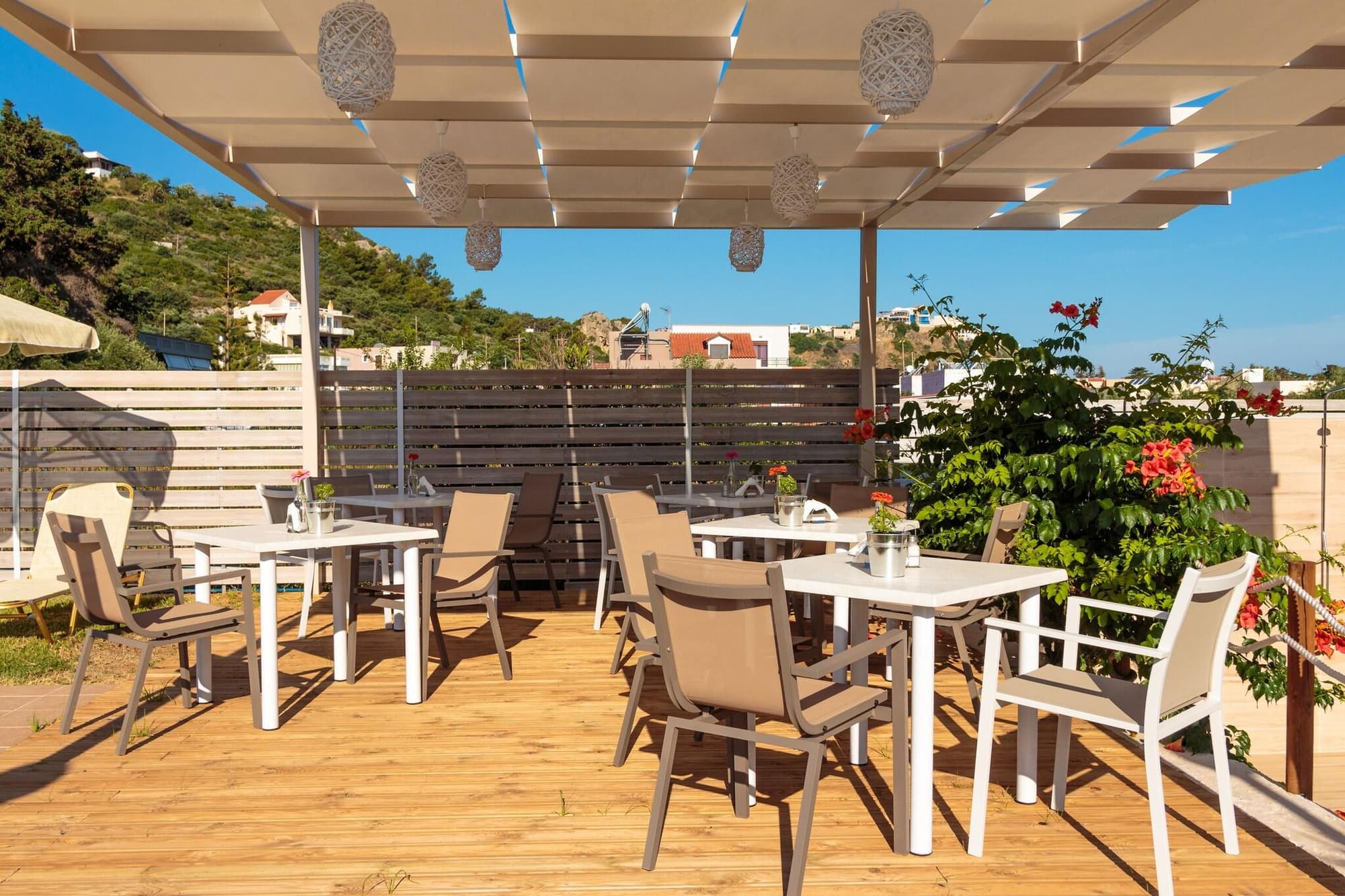 Dimitra & Evdokia Hotel, Restaurant