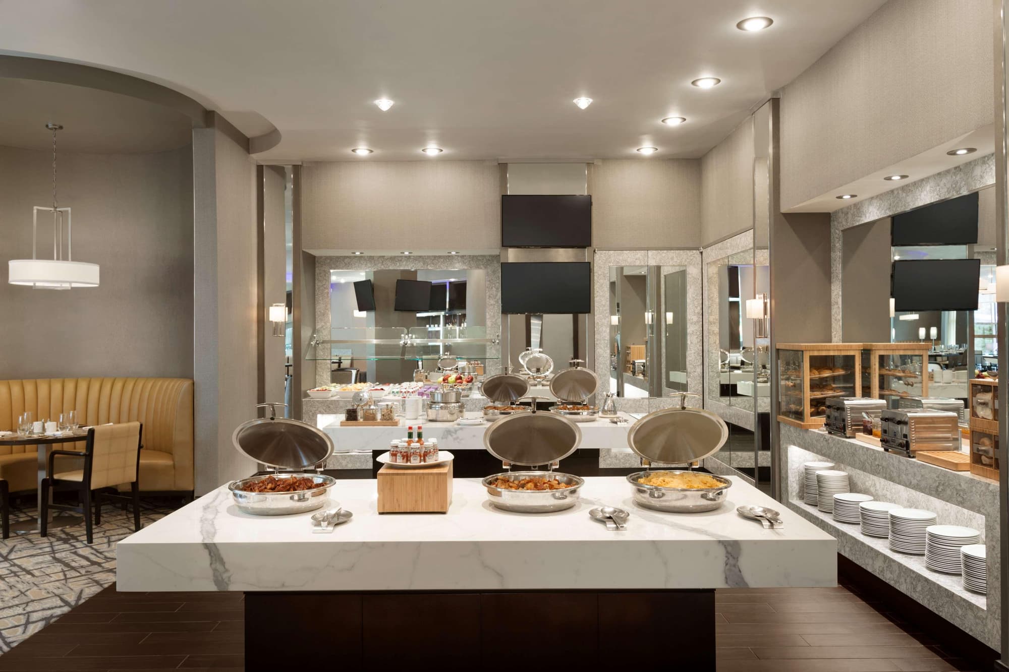 Park Hotel At Meadowlands, Restaurant