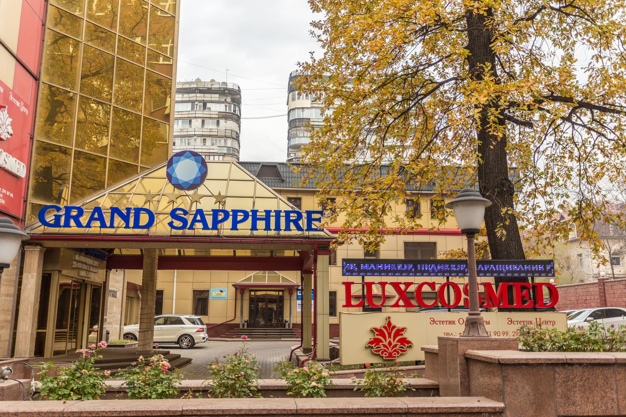 Grand  Sapphire, General view