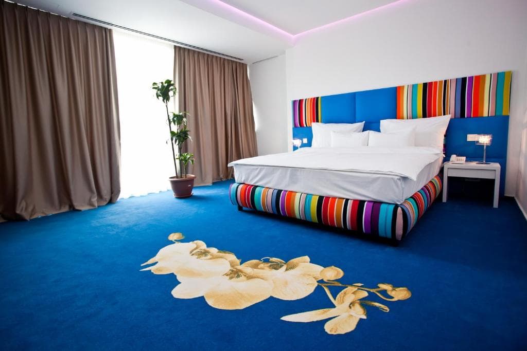 Marshal Garden Hotel, Room