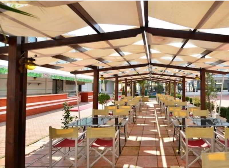 Hotel Te Stela Resort, Terrace