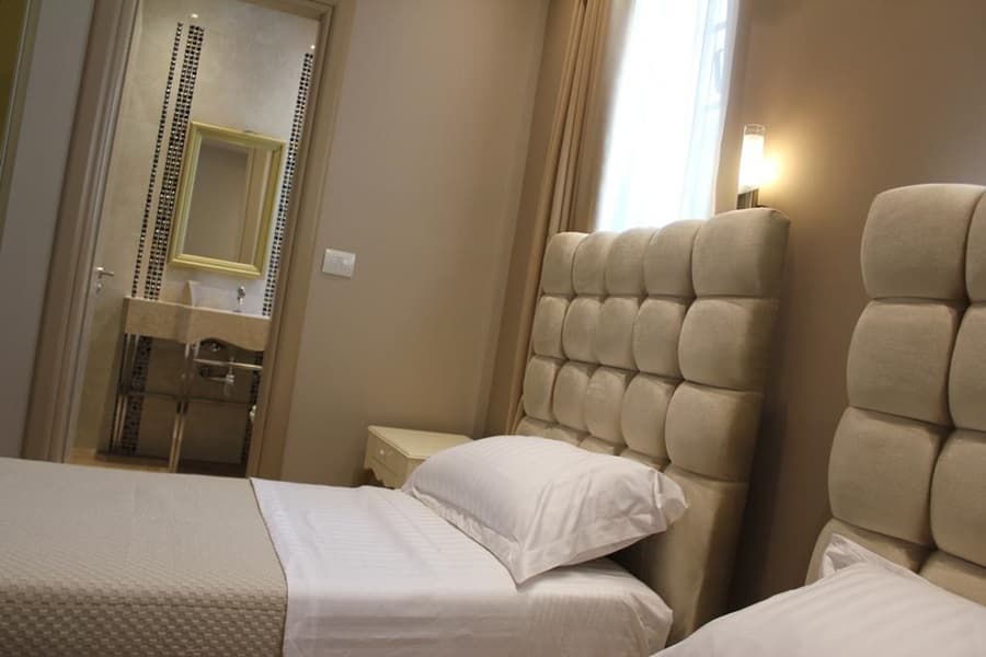 Residenca Desaret, Room