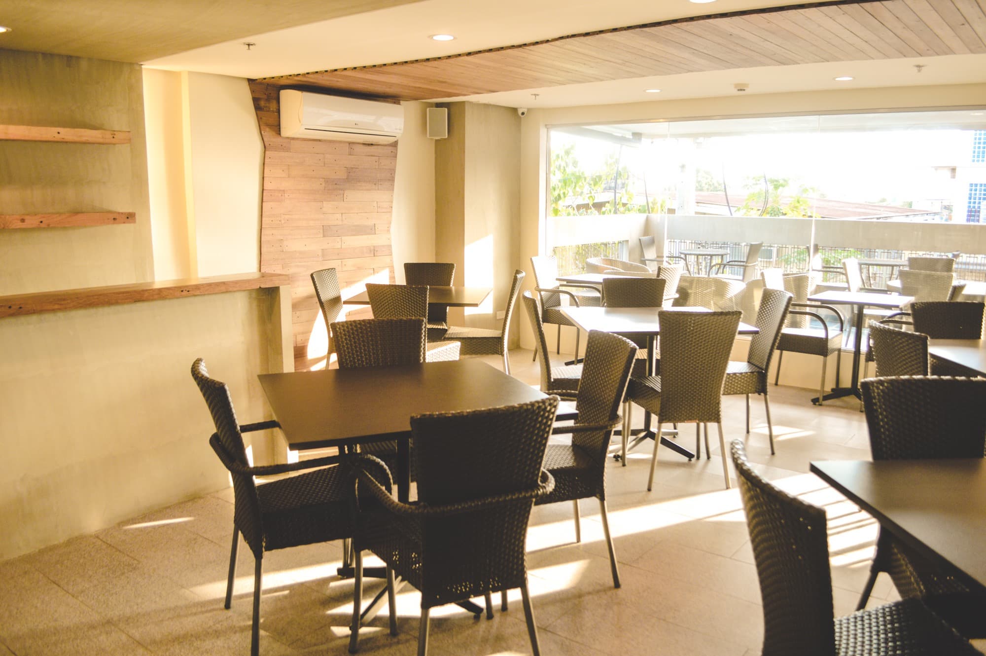 Cebu R Hotel - Mabolo, Restaurant