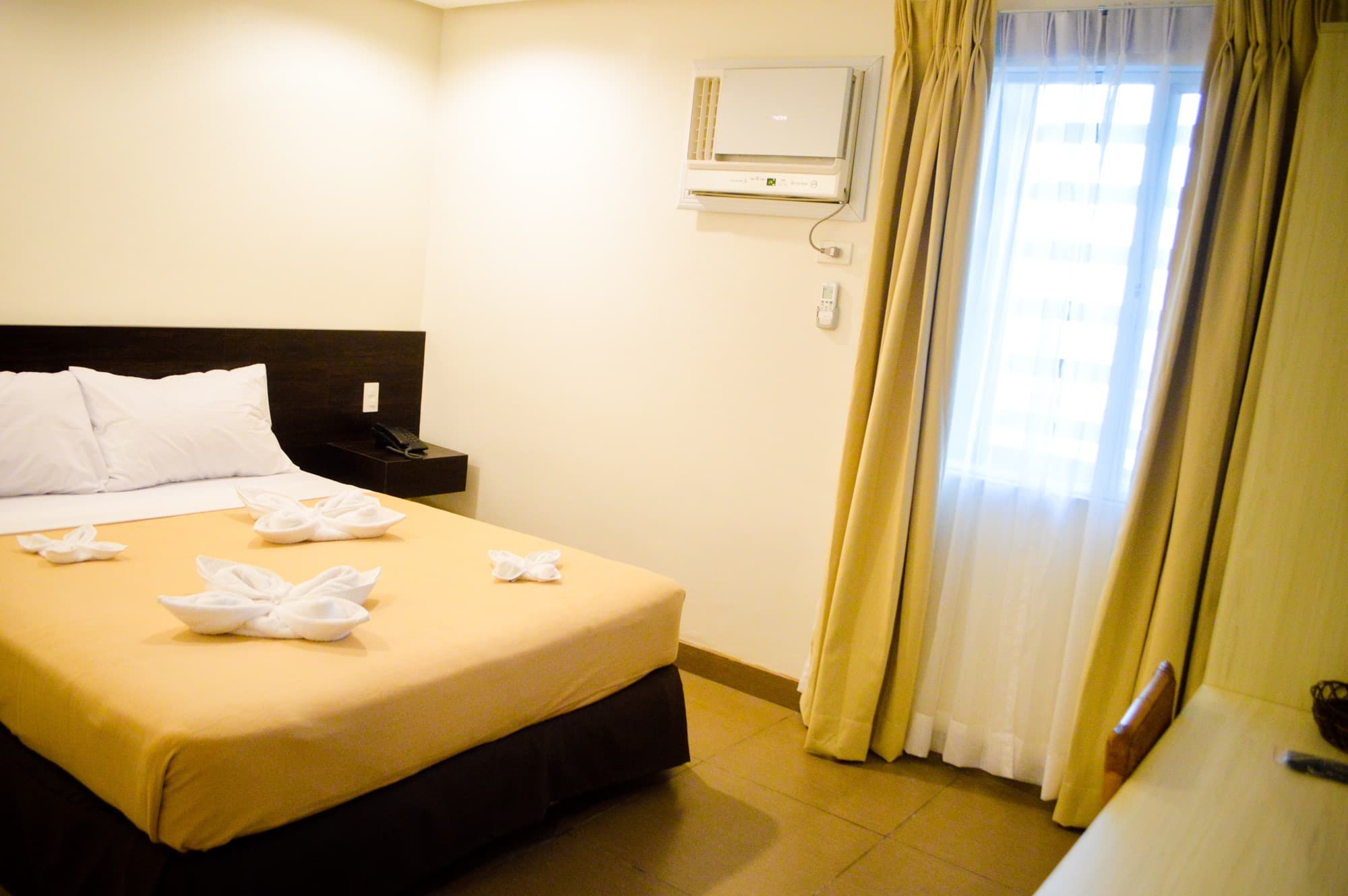 Cebu R Hotel - Mabolo, Room