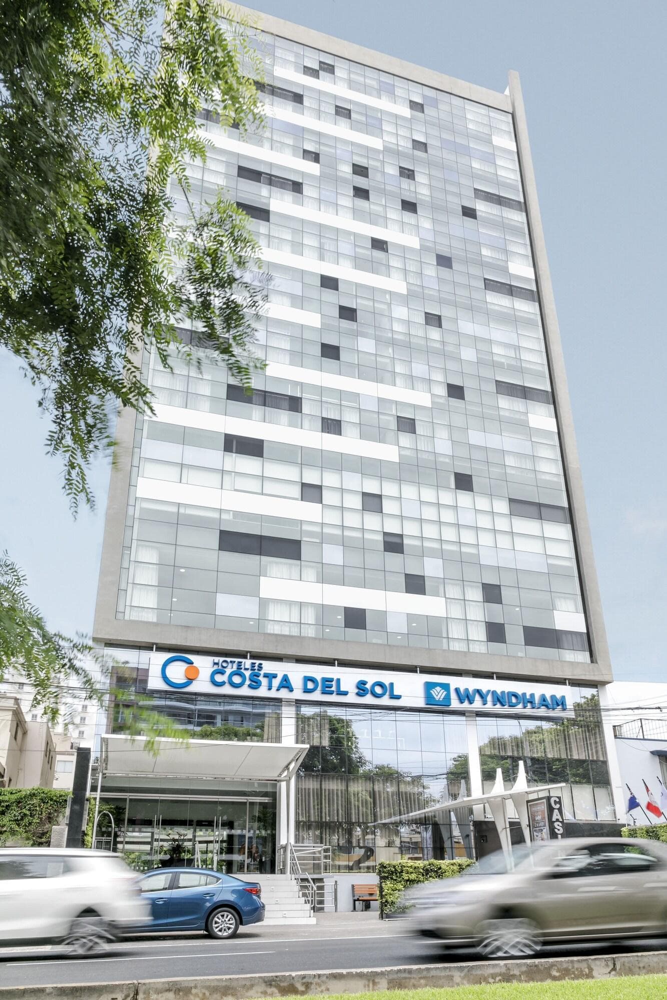 Wyndham Costa Del Sol Lima City, General view