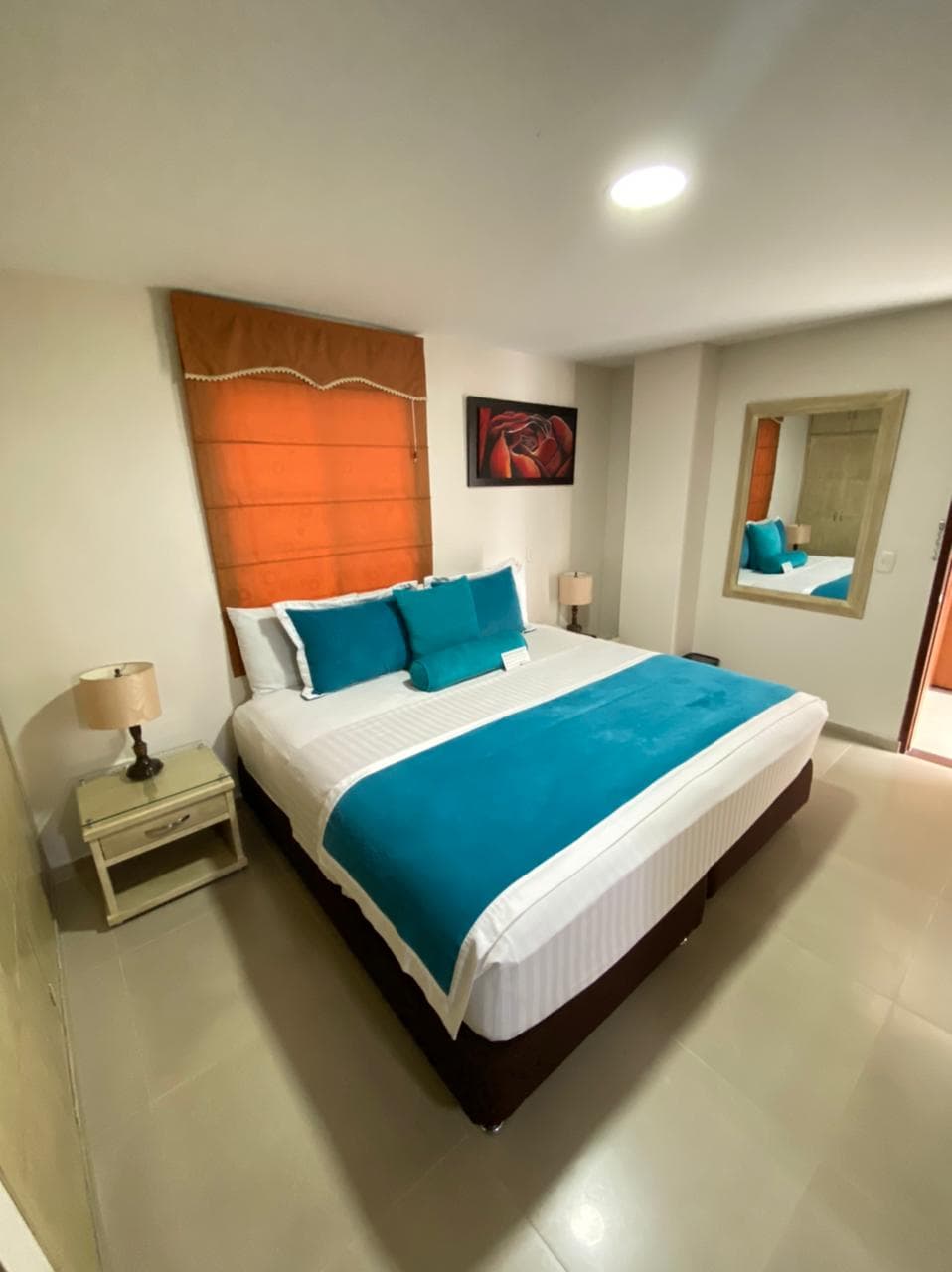 Cabecera Country, Room