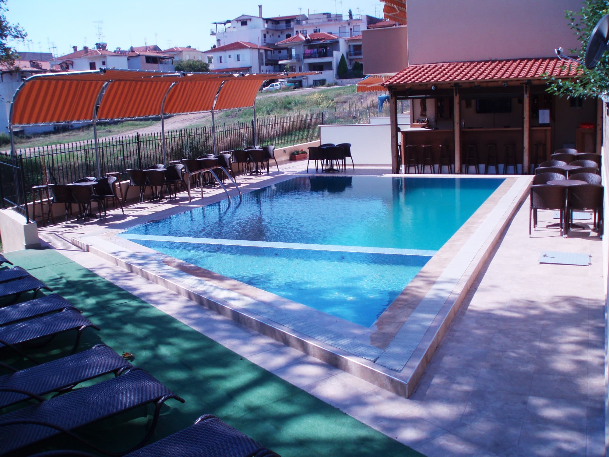 4-You Apartments, Pool
