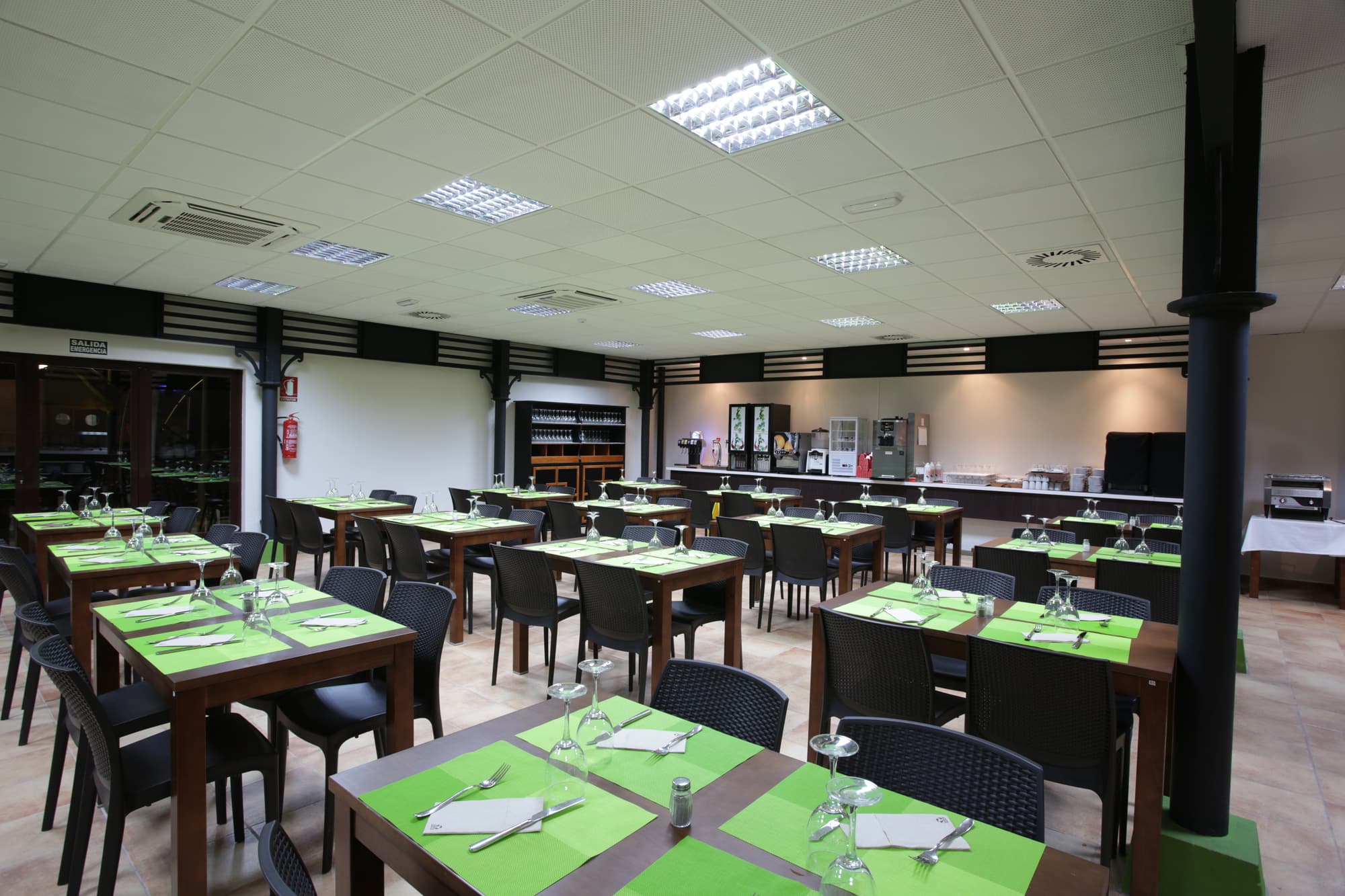 Magic Natura Animal, Waterpark & Polynesian Resort, Bar