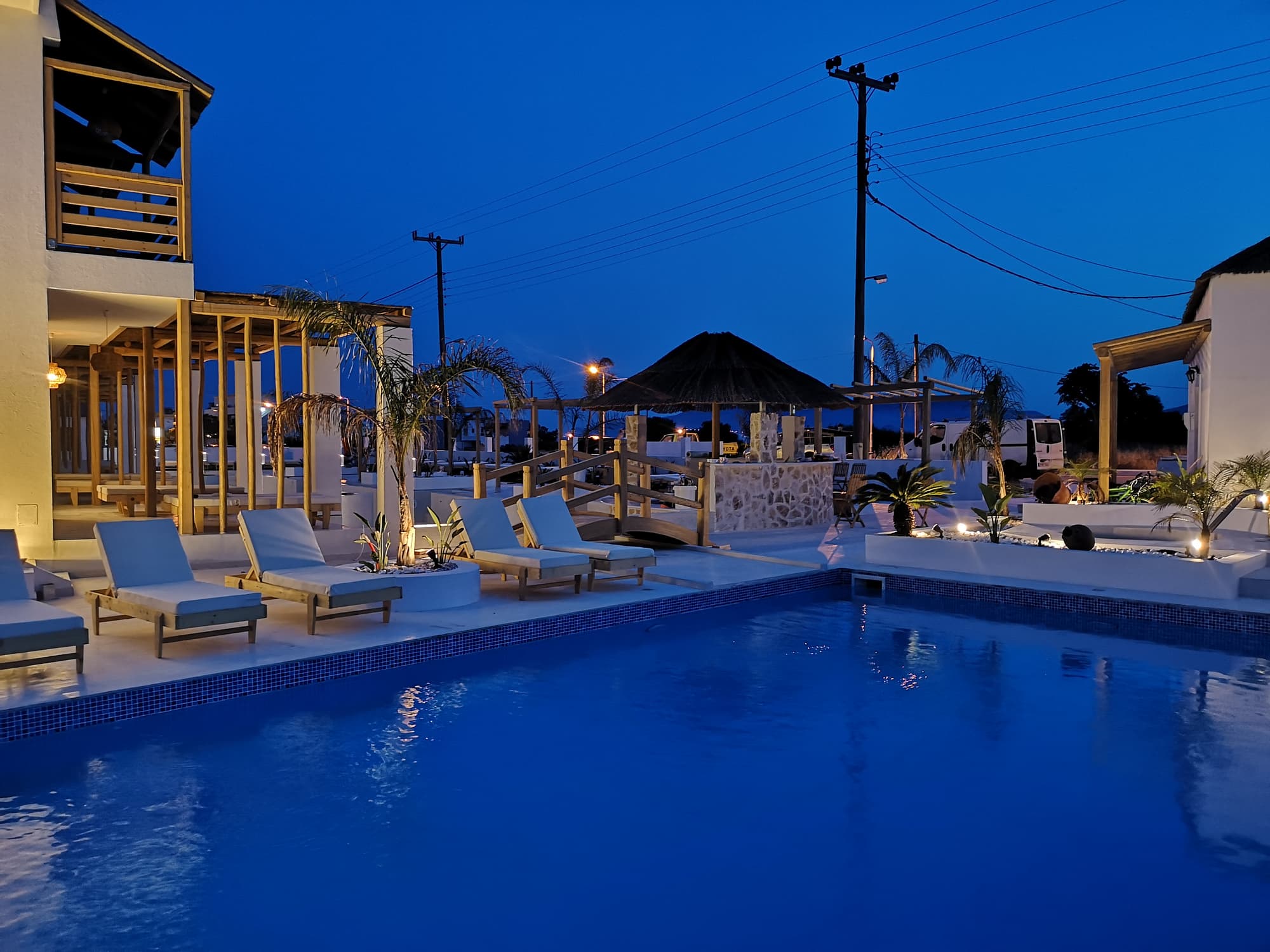 Alia suites & Alia beachfront suites and spa, General view