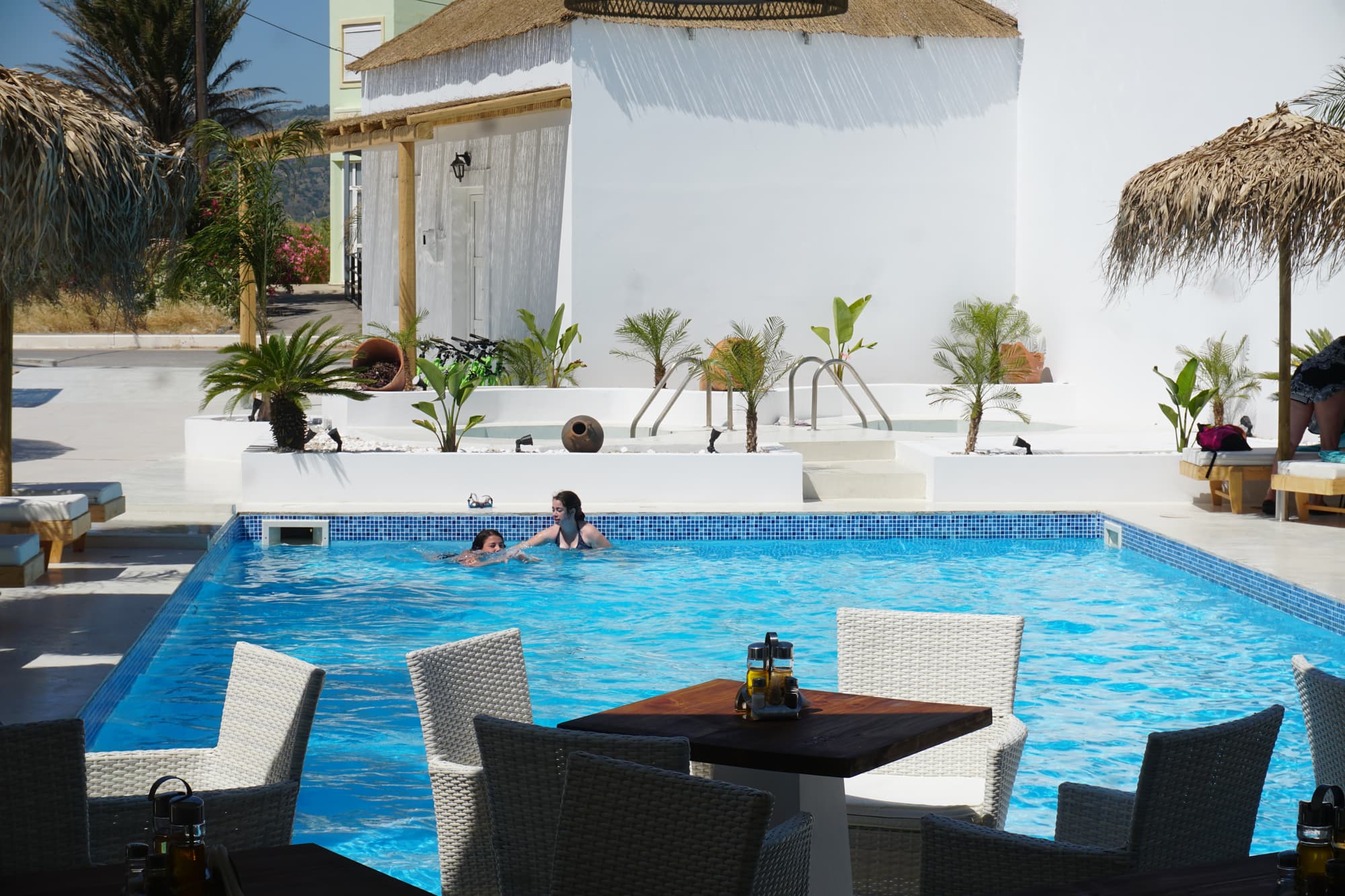 Alia suites & Alia beachfront suites and spa, Lobby