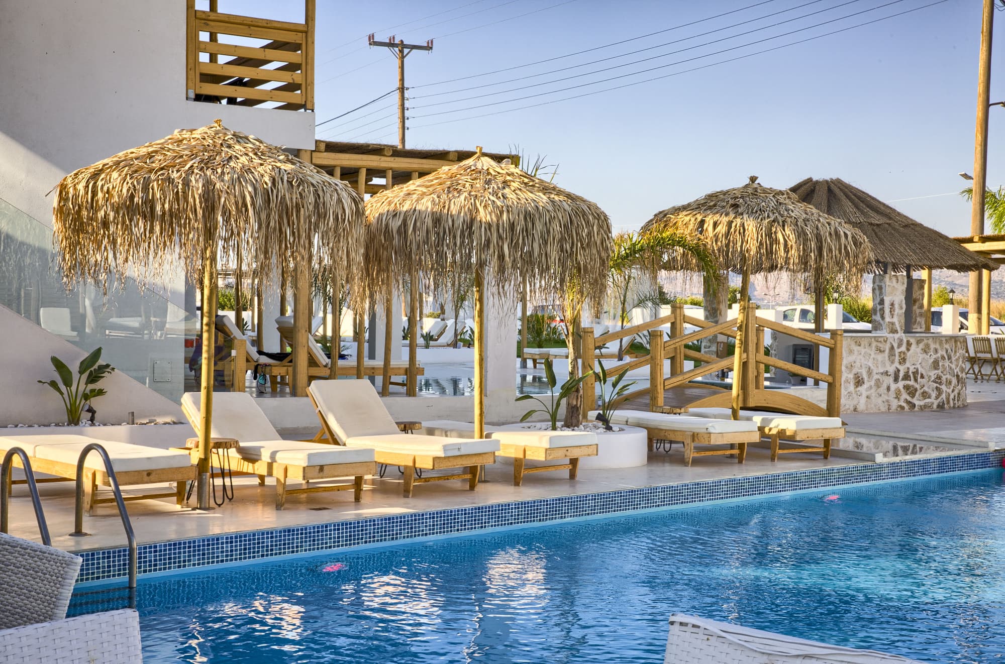 Alia suites & Alia beachfront suites and spa, Pool