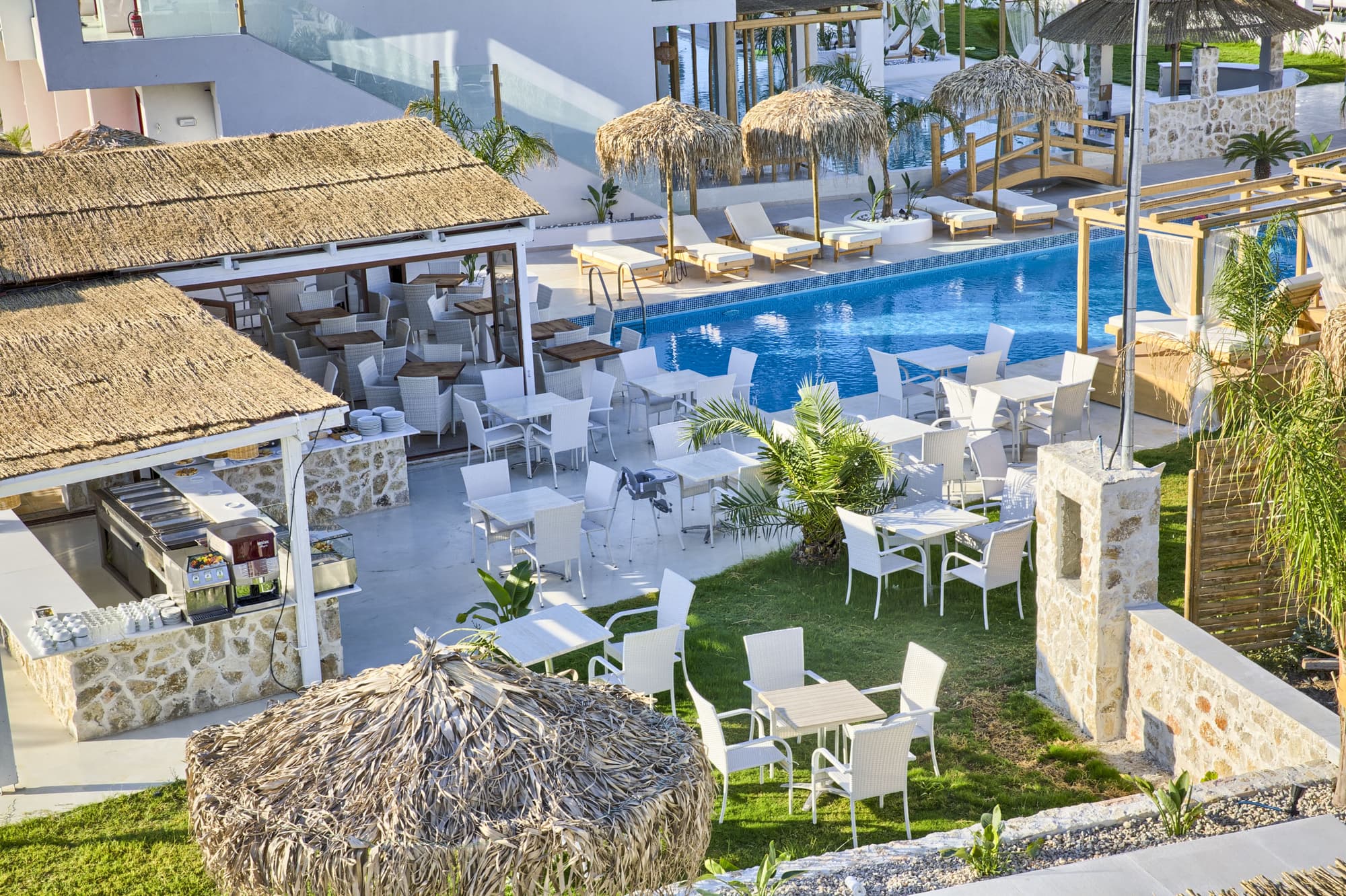 Alia suites & Alia beachfront suites and spa, Restaurant