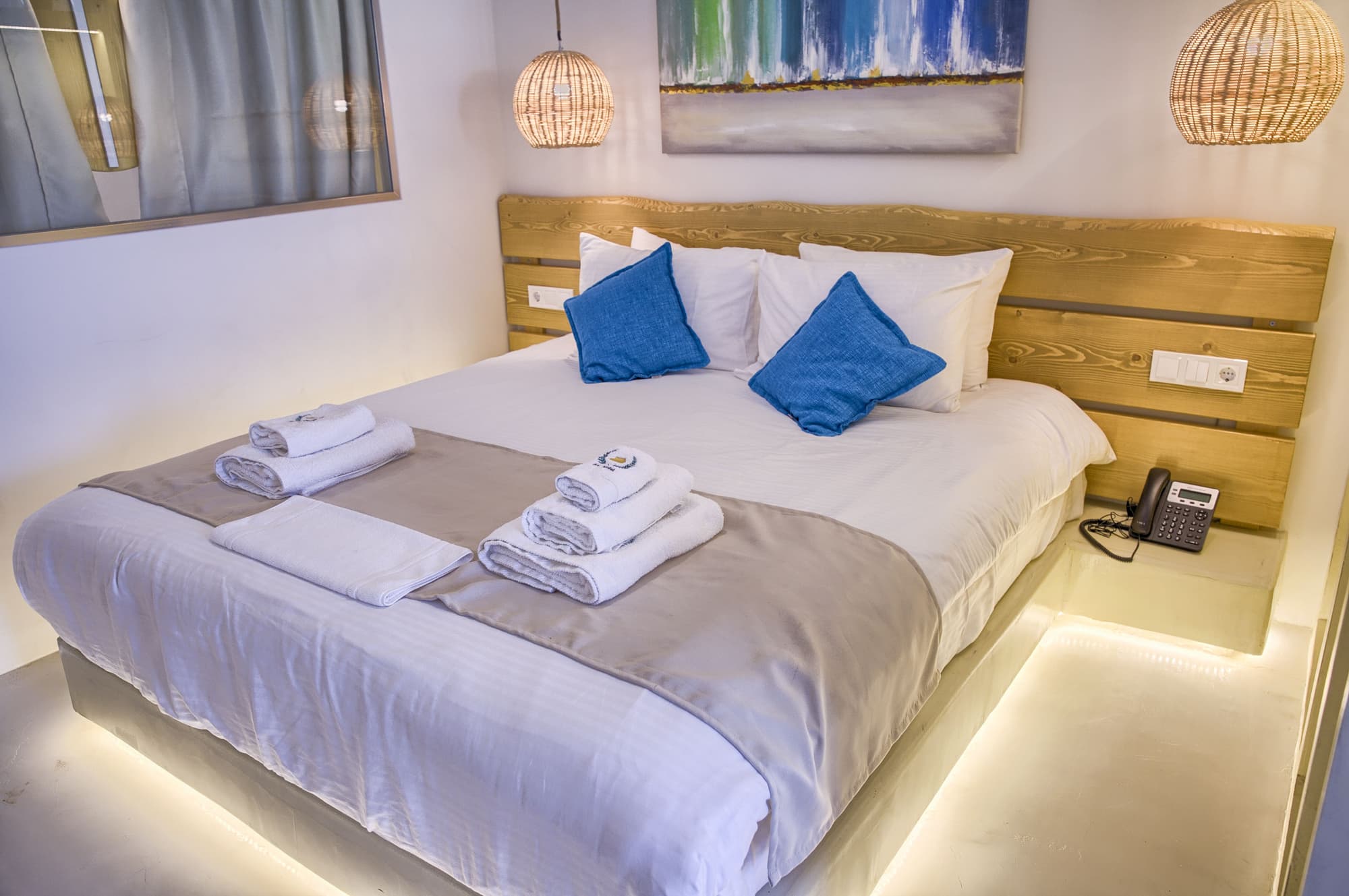 Alia suites & Alia beachfront suites and spa, Room