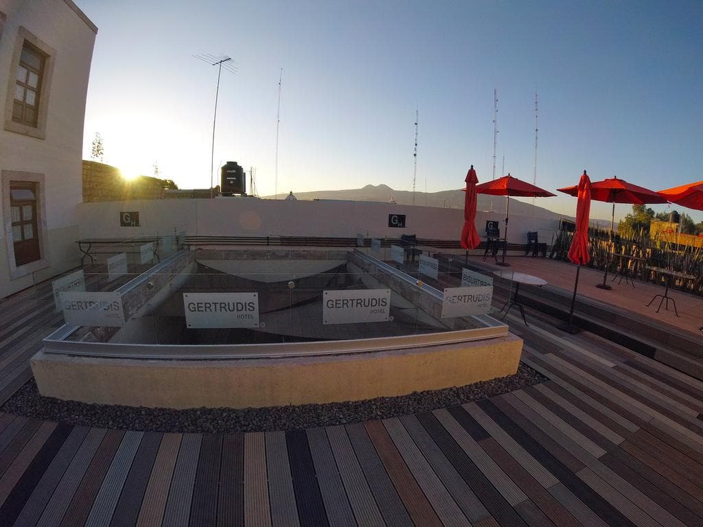 Gertrudis Hotel, Terrace