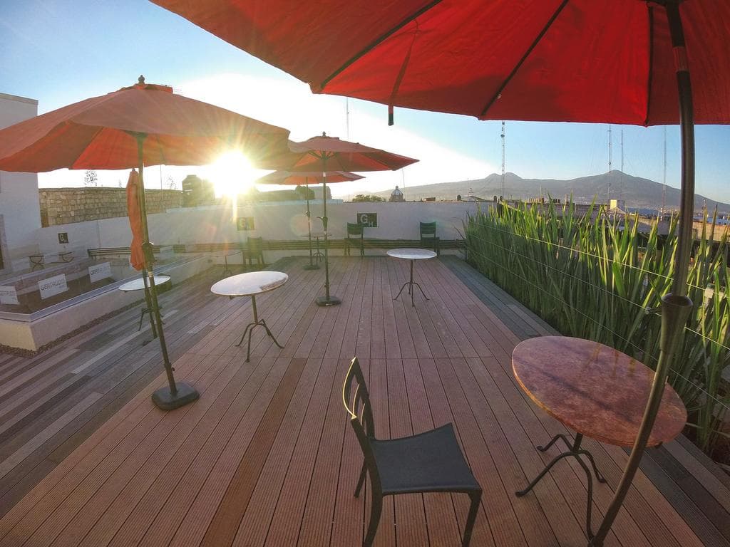 Gertrudis Hotel, Terrace