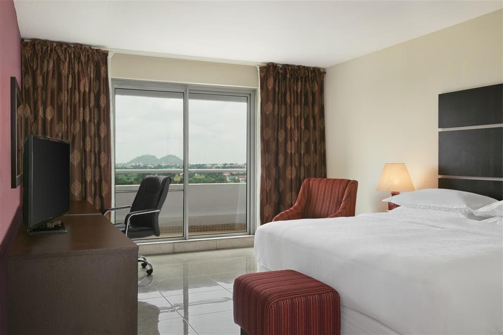 Abuja Continental Hotel, Room