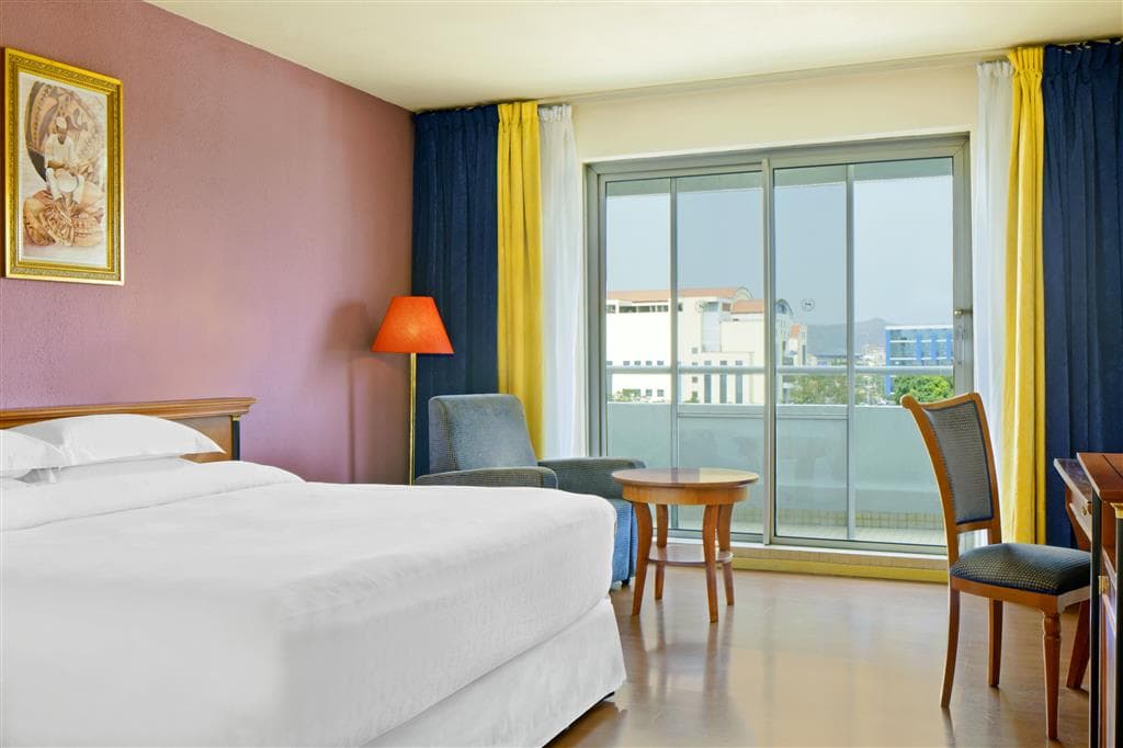 Abuja Continental Hotel, Room