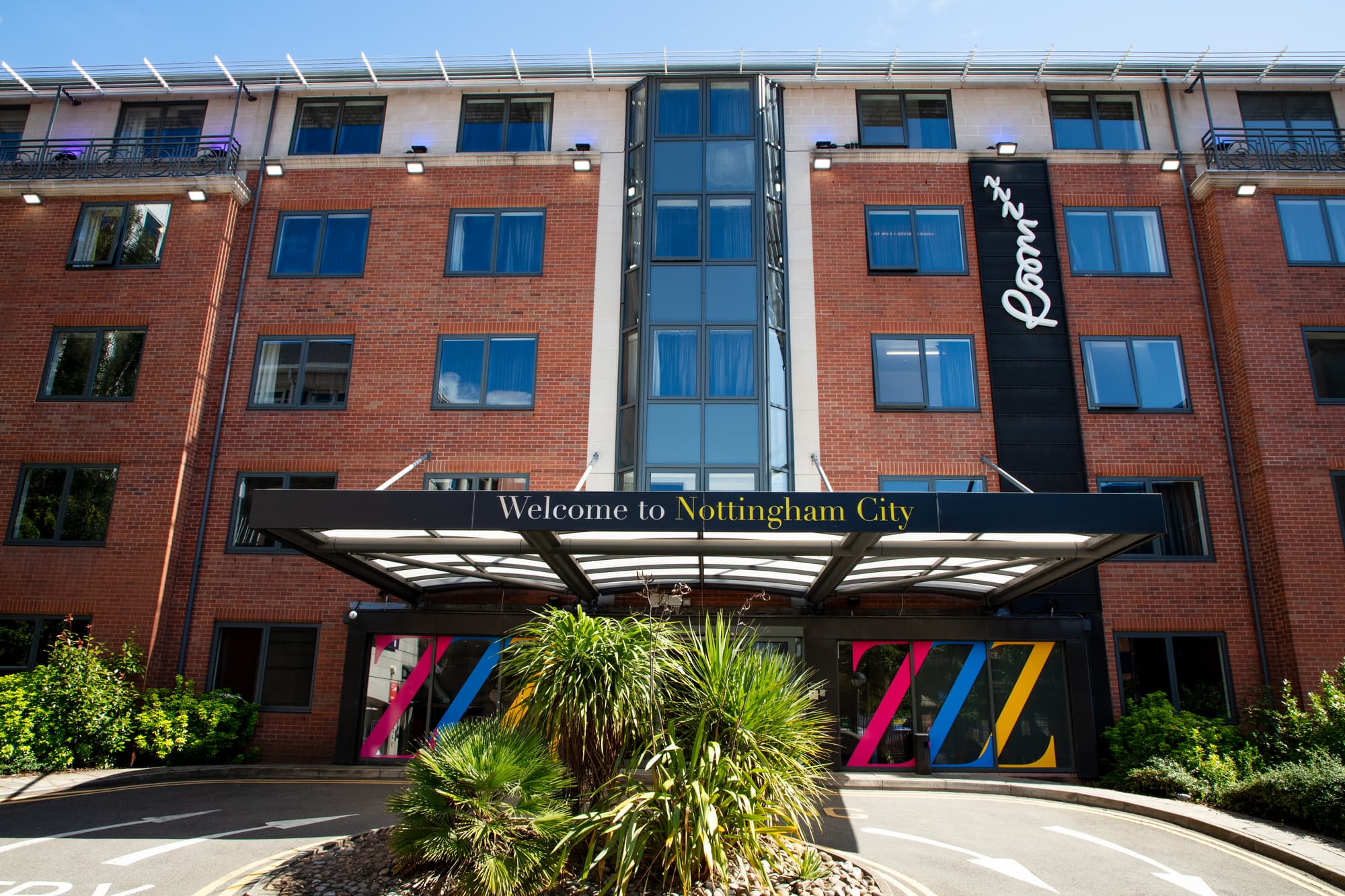 Roomzzz Nottingham, General view