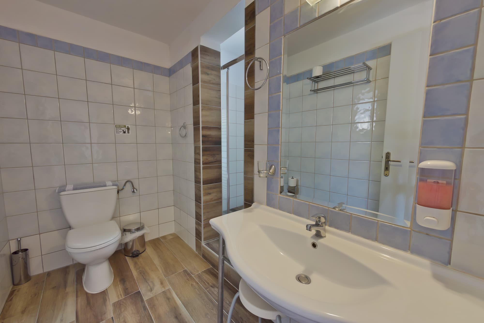 Rouda Bay Beach Hotel, Room