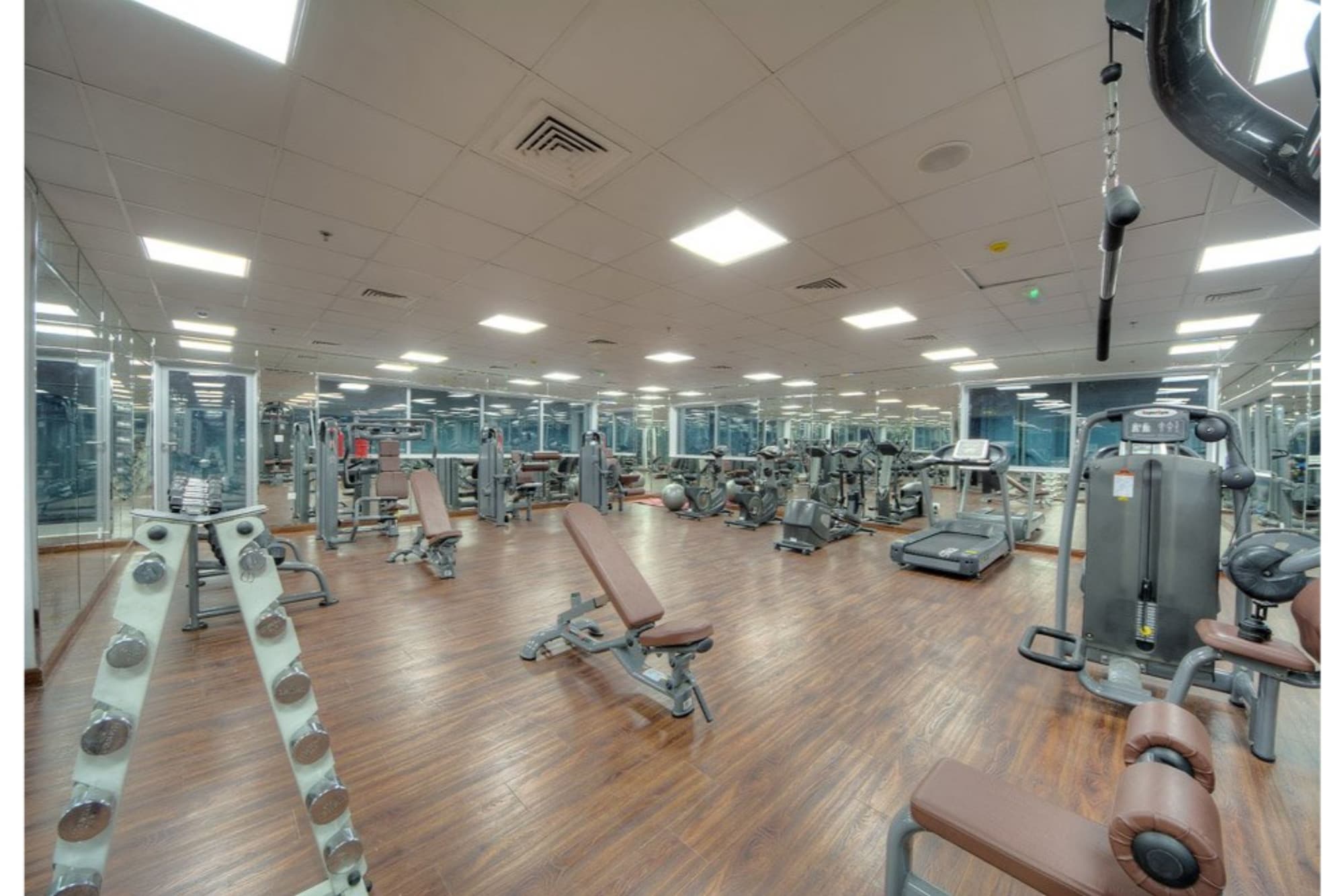 Orchid Vue Hotel, Sports and Entertainment