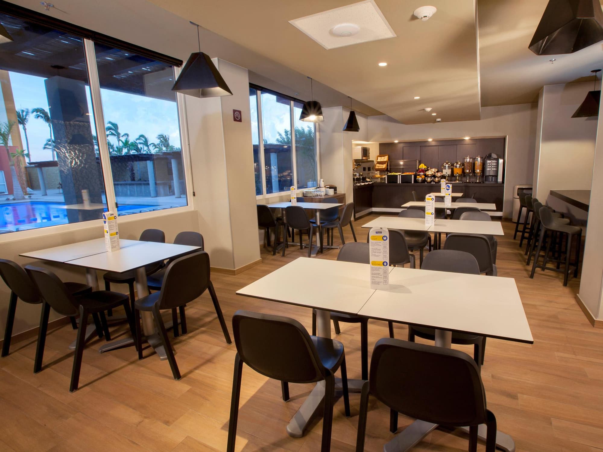 City Suites Cabo San Lucas, Restaurant