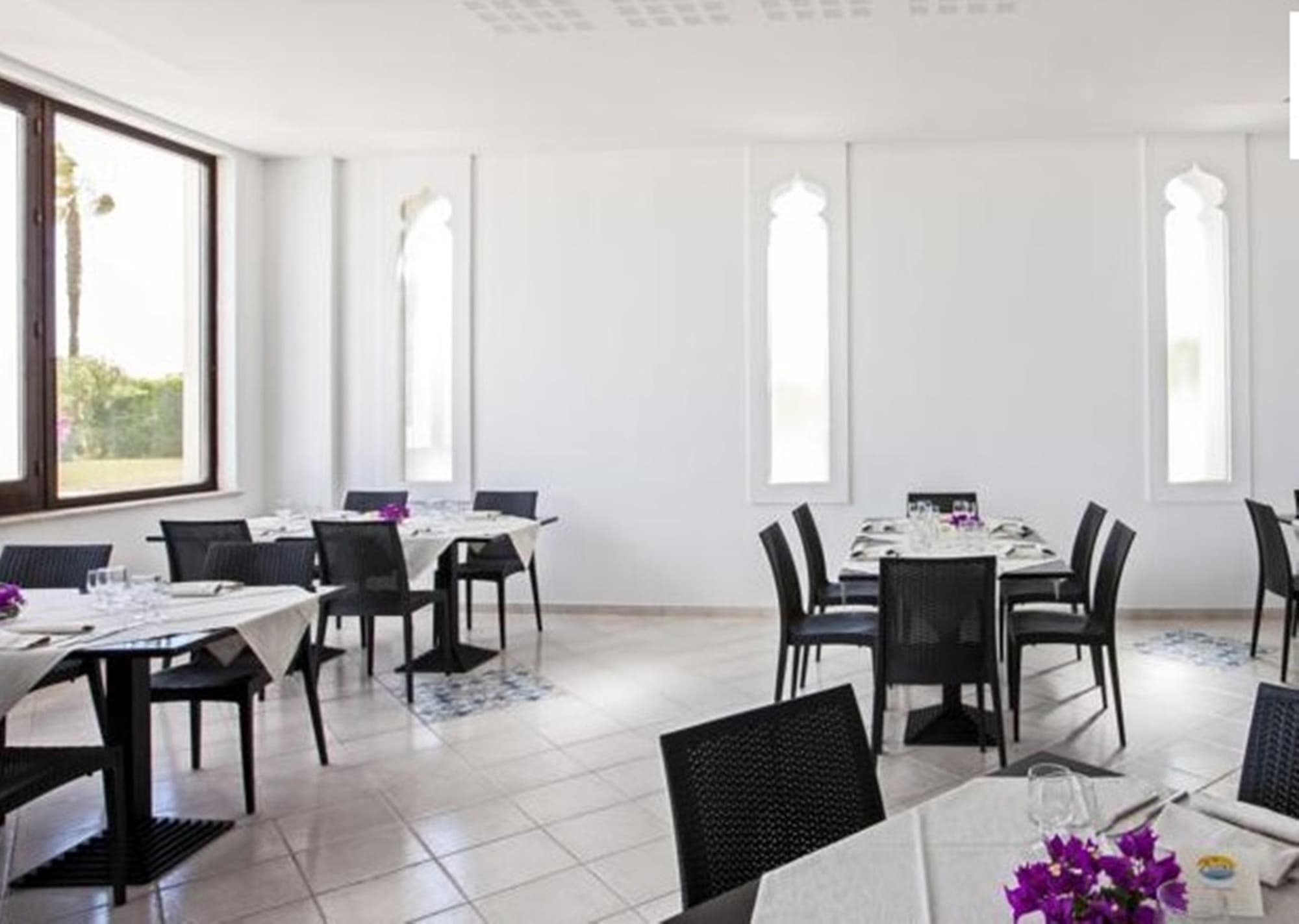 Zahira Resort & Village, Restaurant