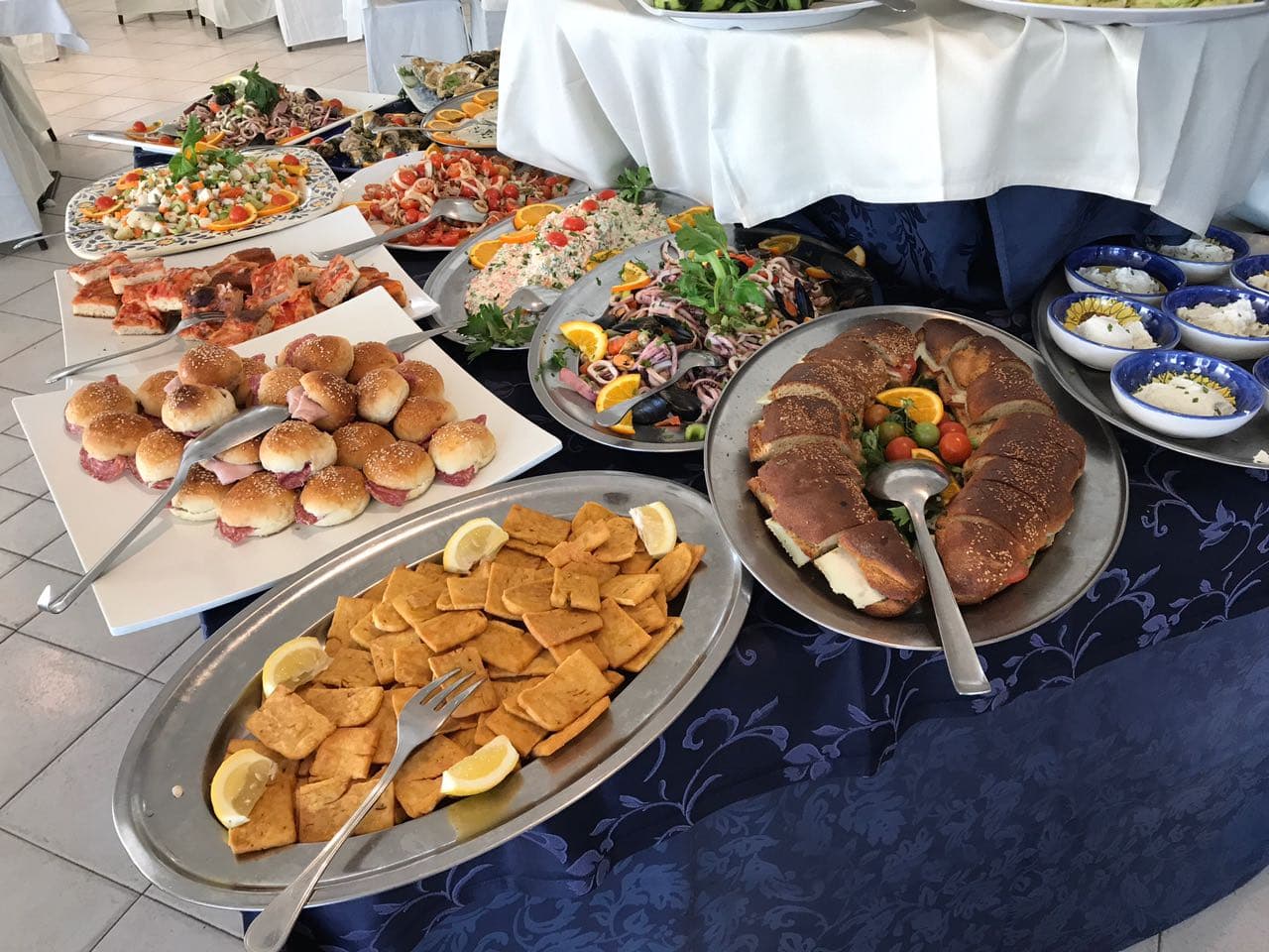 Zahira Resort & Village, Restaurant