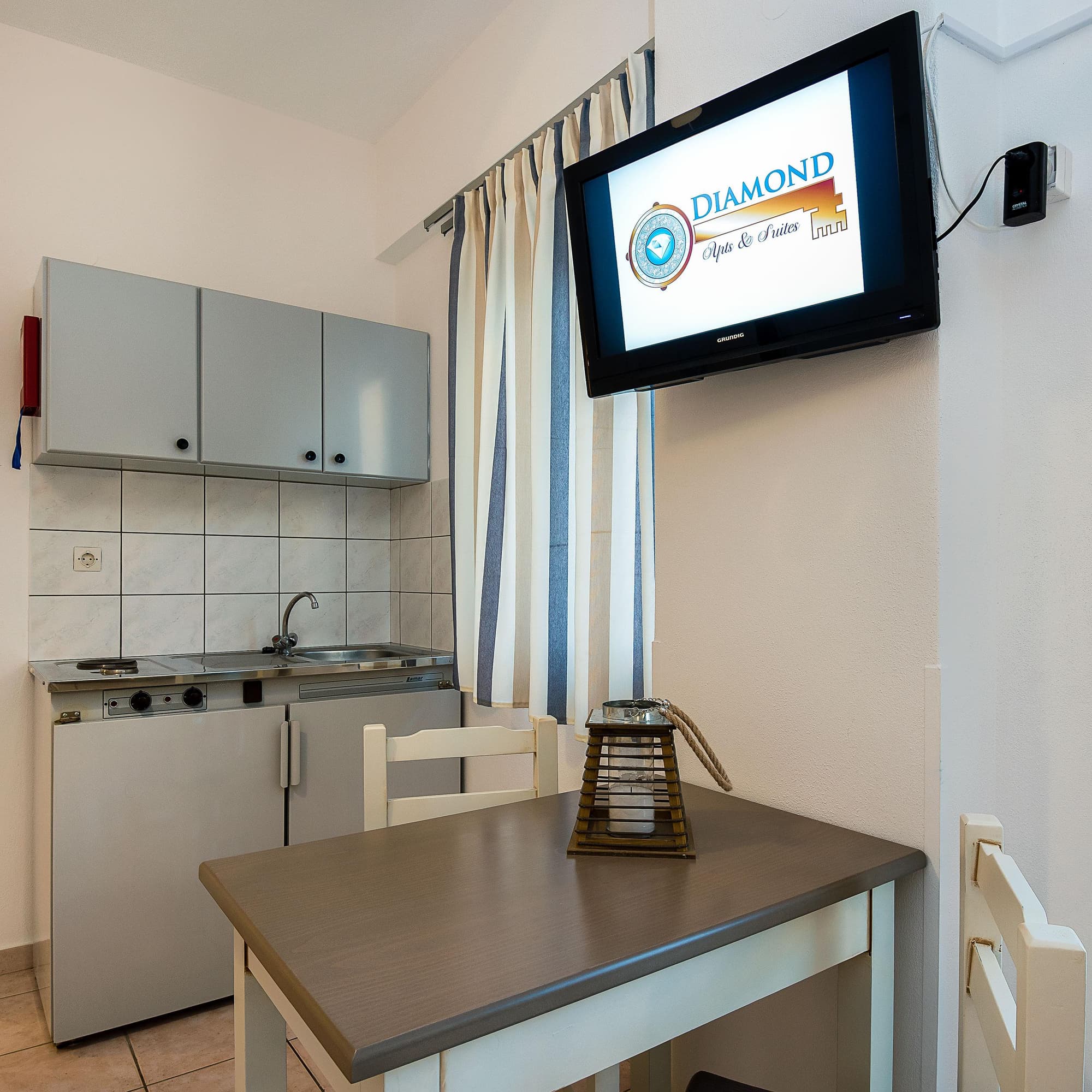 Diamond Apts and Suites, Room