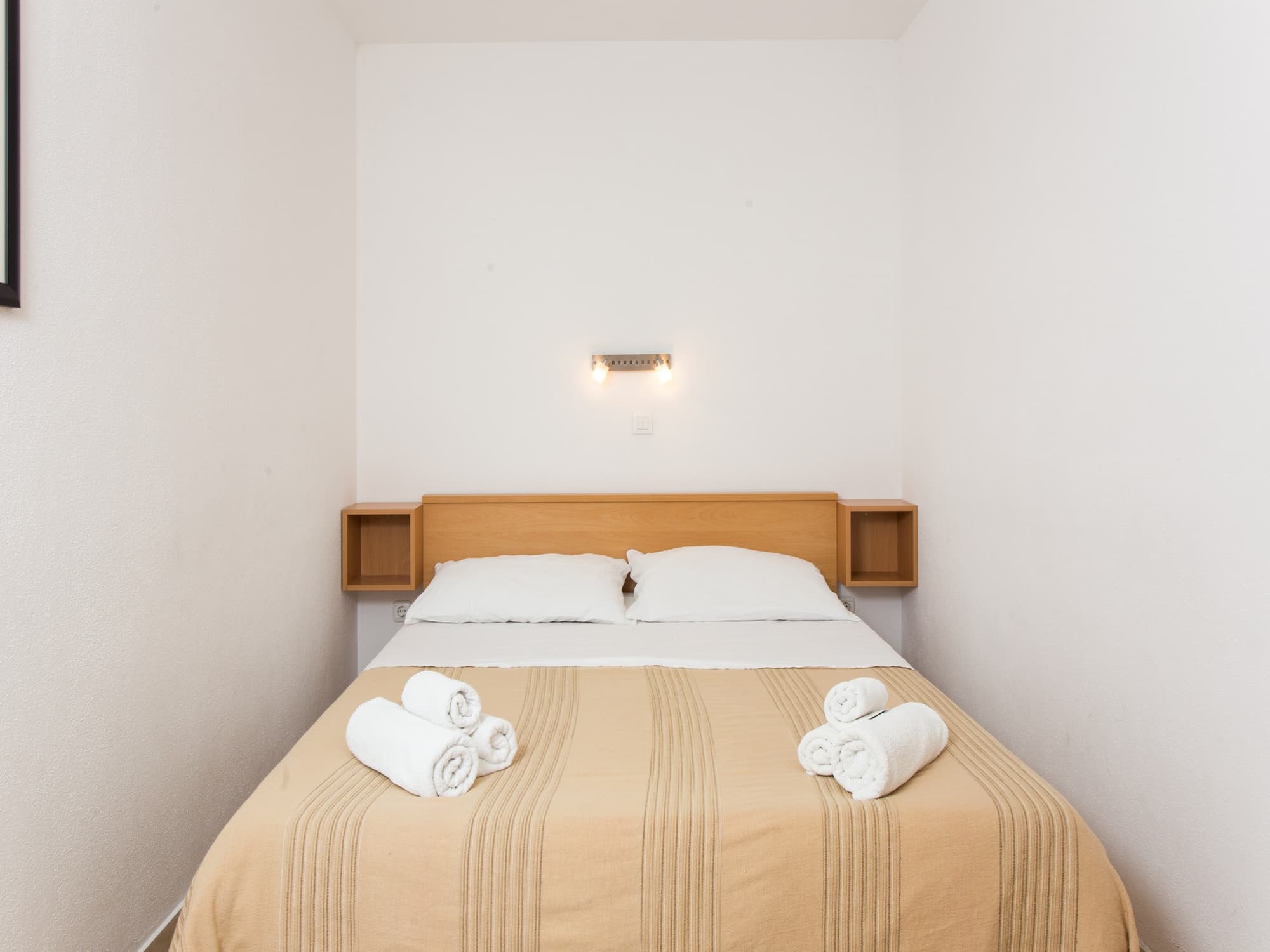 Apartments Orka, Room