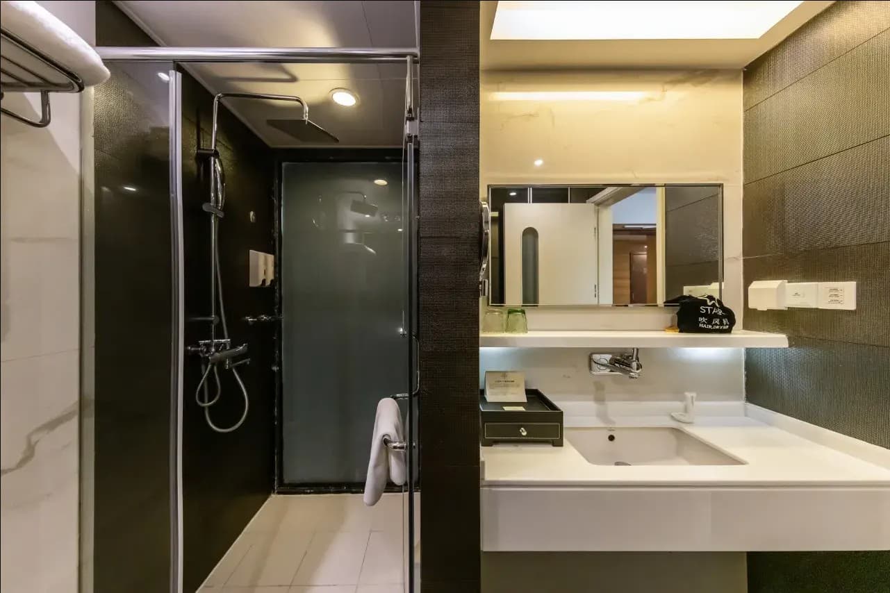 Starr Hotel (Shanghai Jing'an Railway Station), Room
