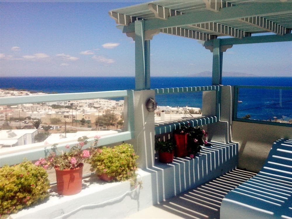 Villa Anneta, Terrace