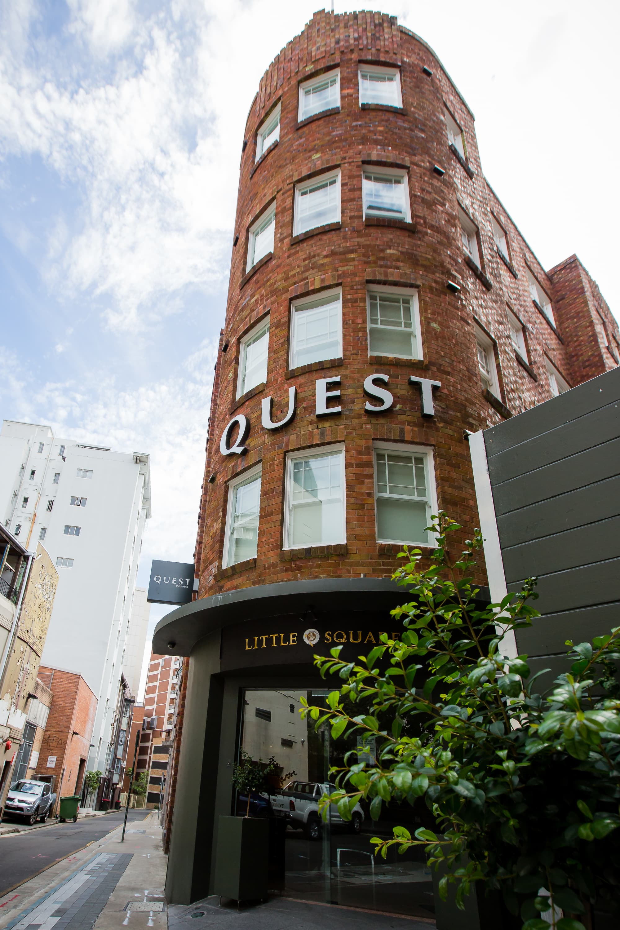 Quest Potts Point Hotel, General view