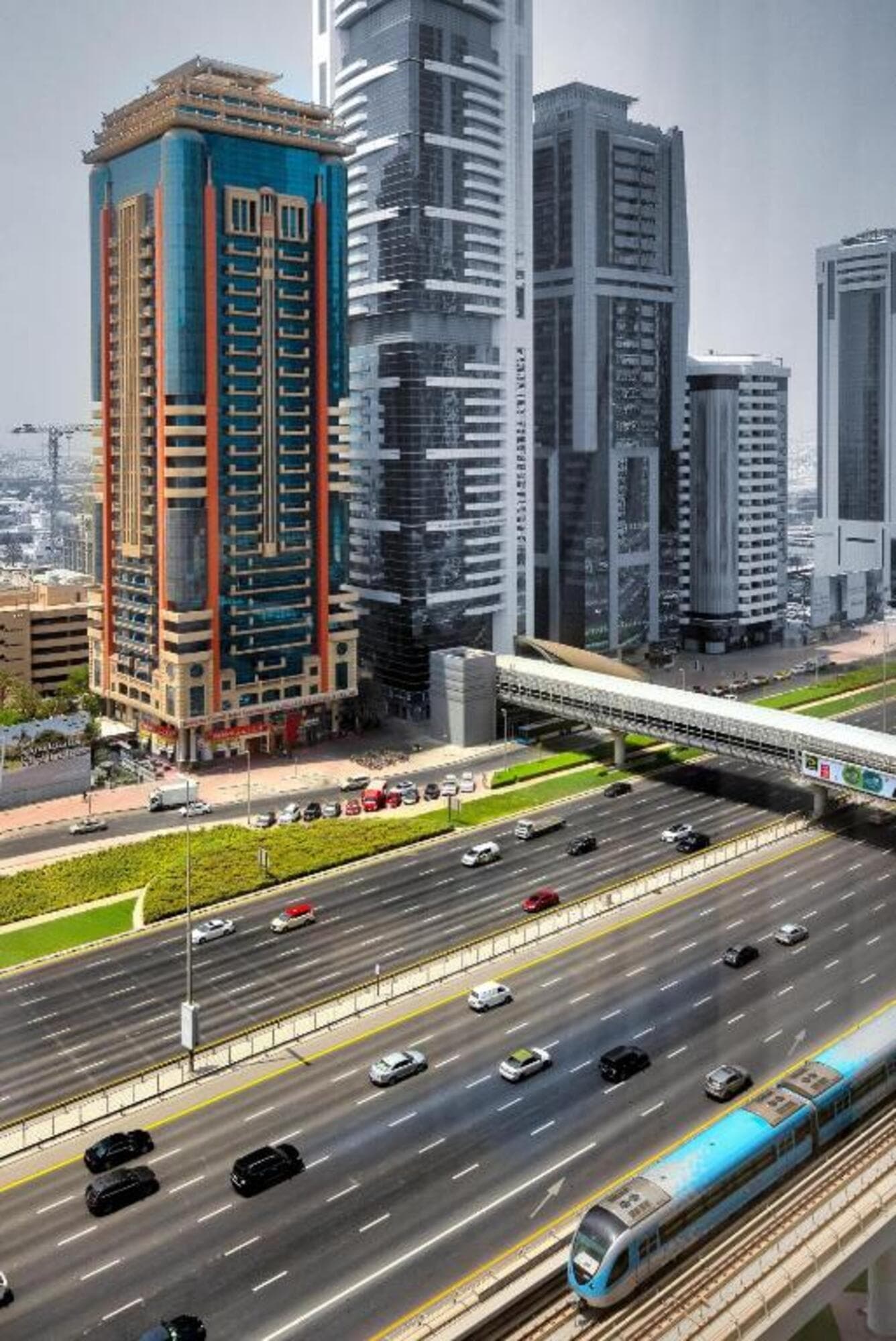 Sunday Mega Hotel Sheikh Zayed Road Near DIFC, General view