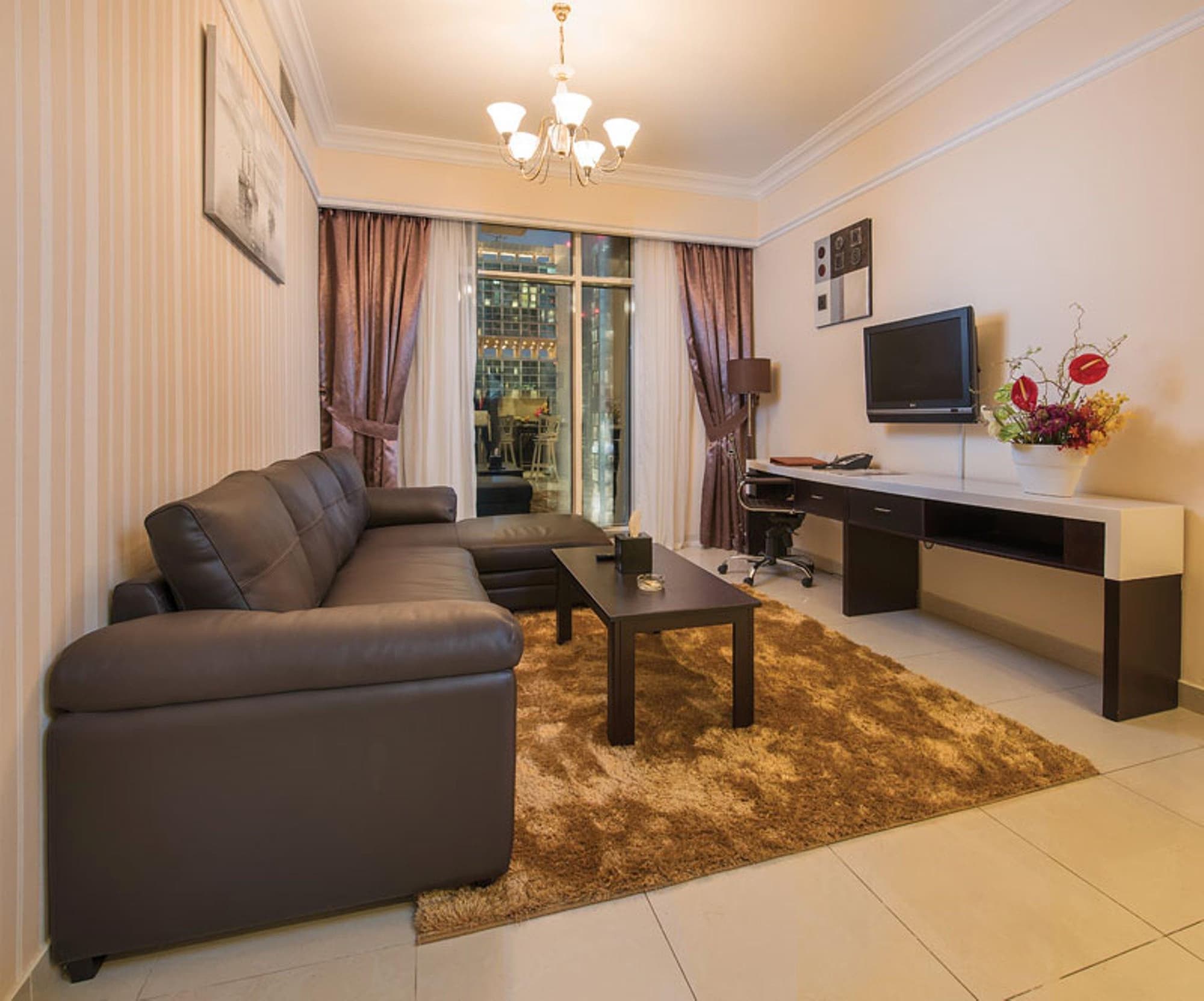 Sunday Mega Hotel Sheikh Zayed Road Near DIFC, Room