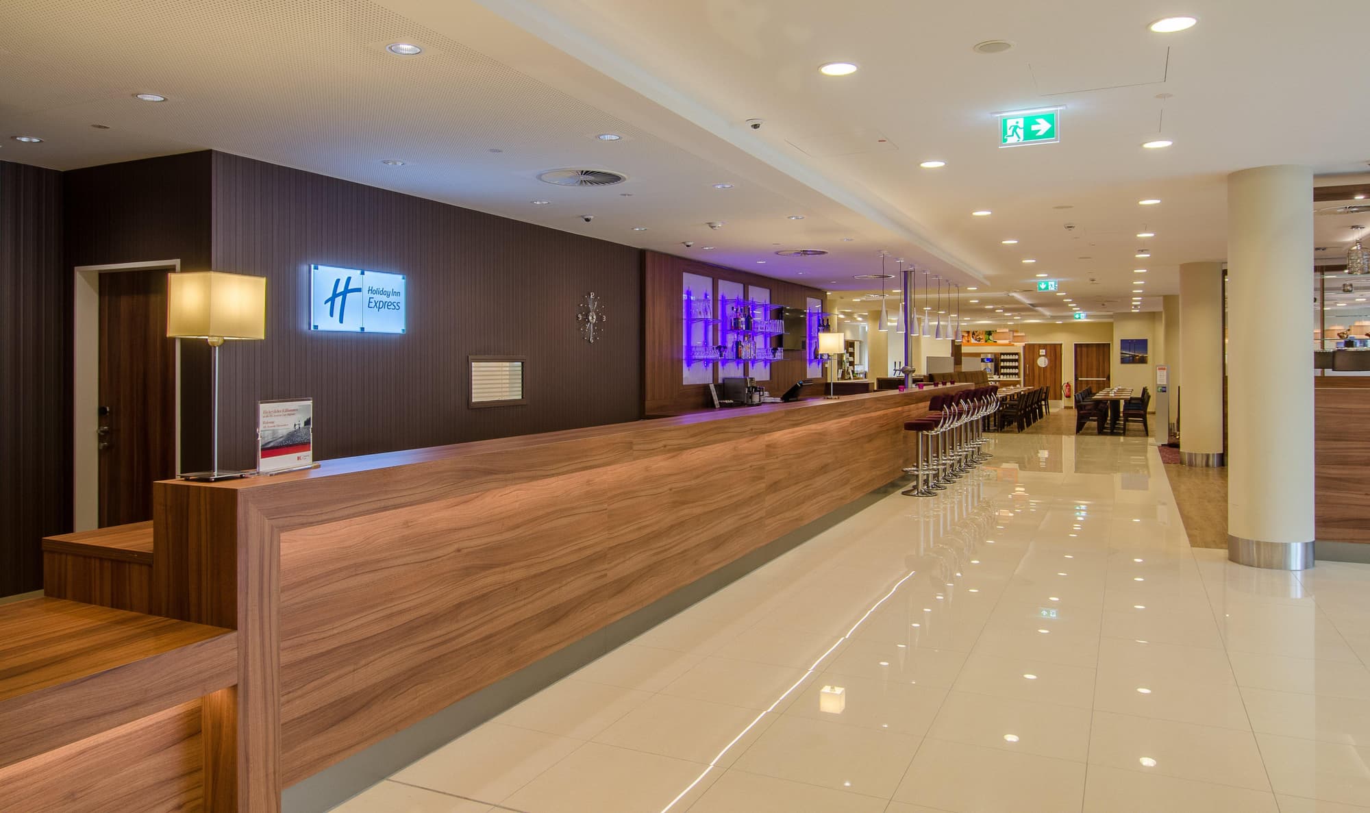 Premier Inn Düsseldorf City Centre, Lobby