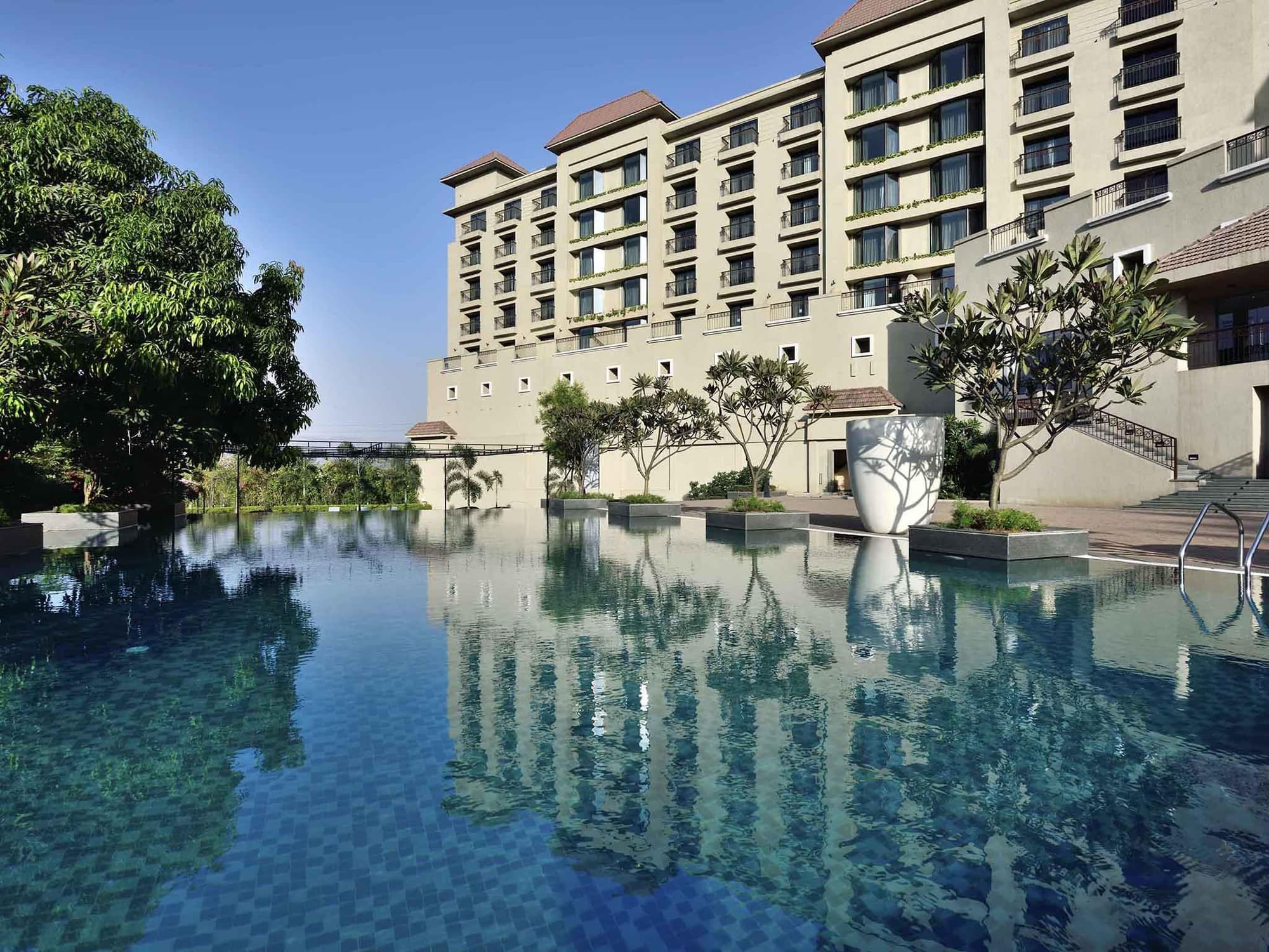 Novotel Imagicaa Khopoli, Pool