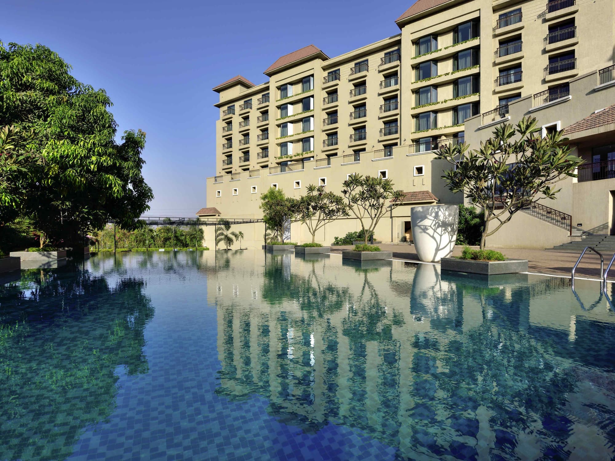 Novotel Imagicaa Khopoli, Pool