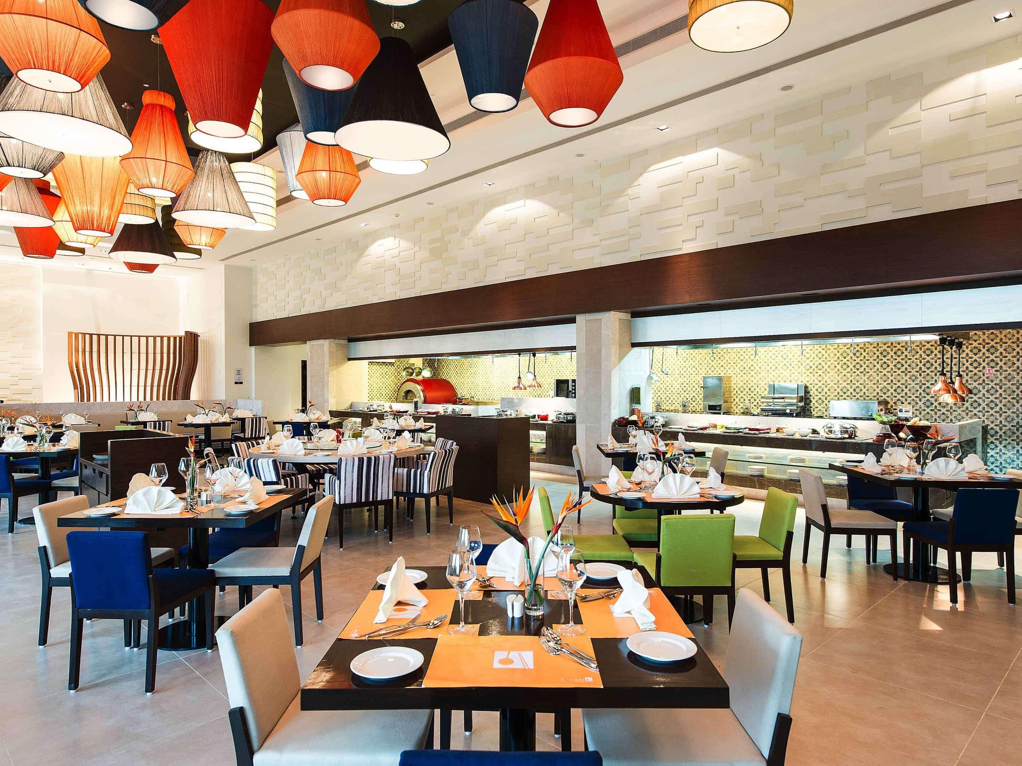 Novotel Imagicaa Khopoli, Restaurant