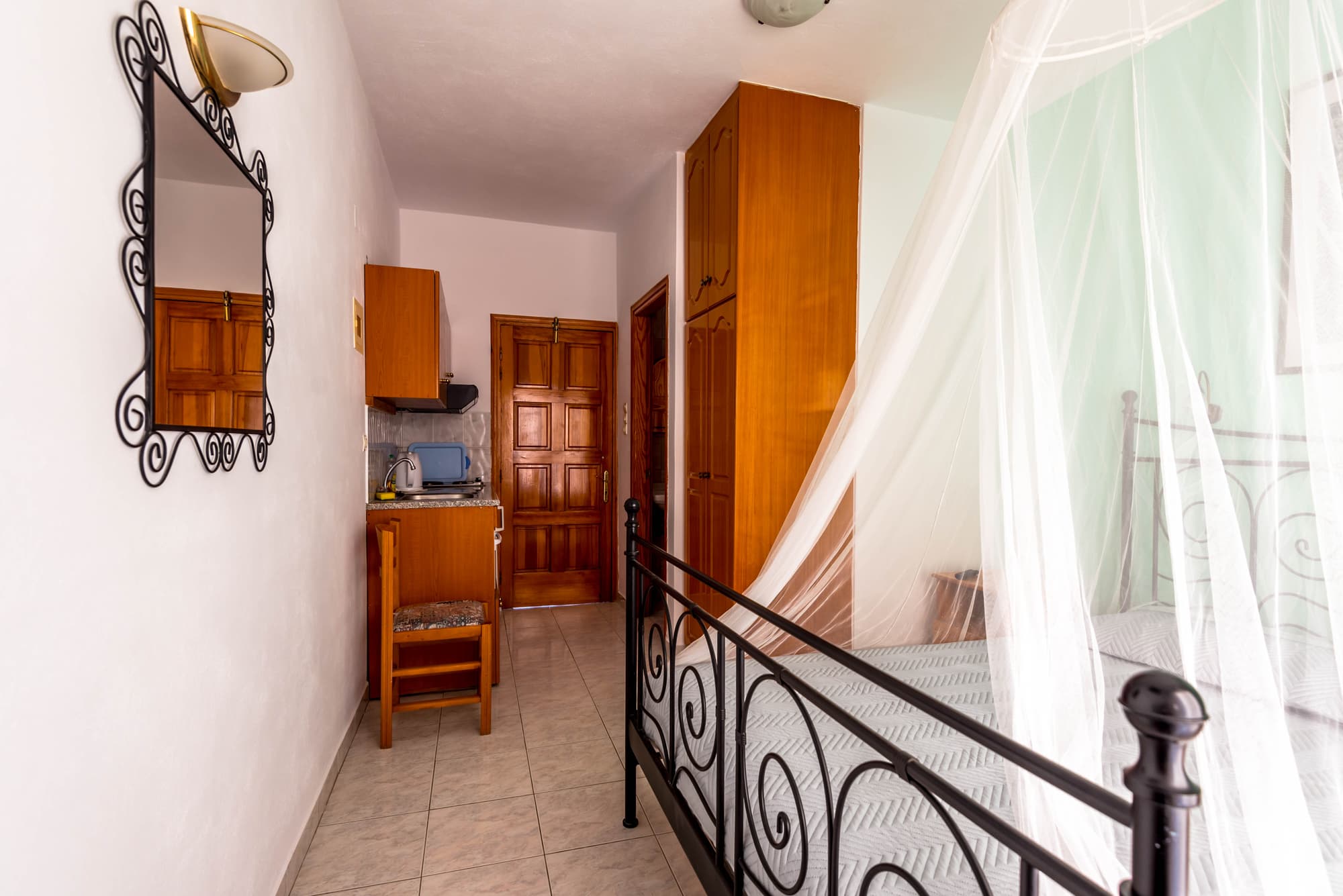 Balaskas Hotel, Room