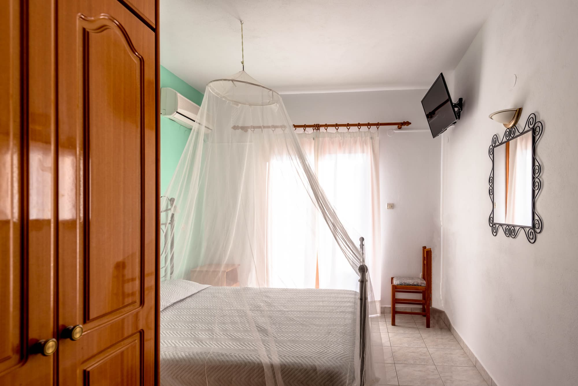 Balaskas Hotel, Room