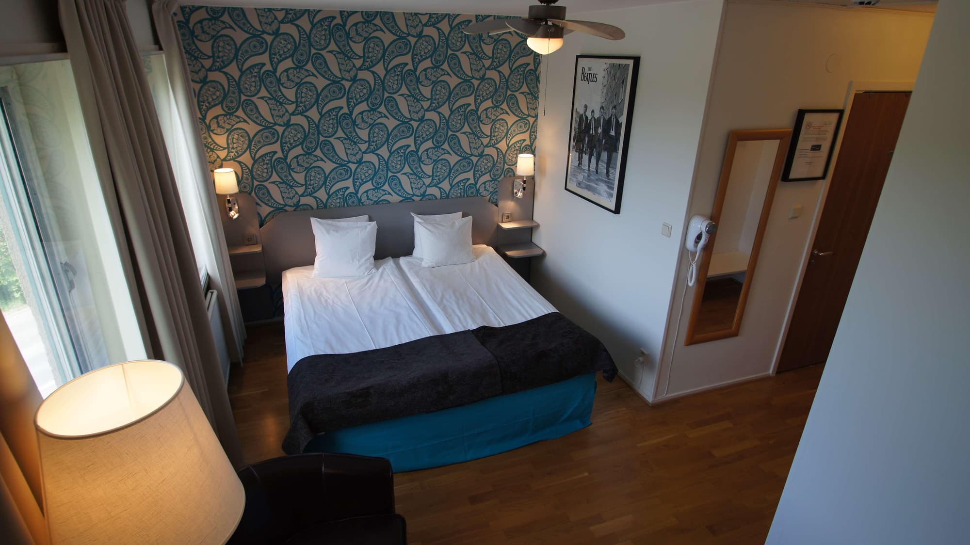 Best Western Plus Peninsula Hotel, Room