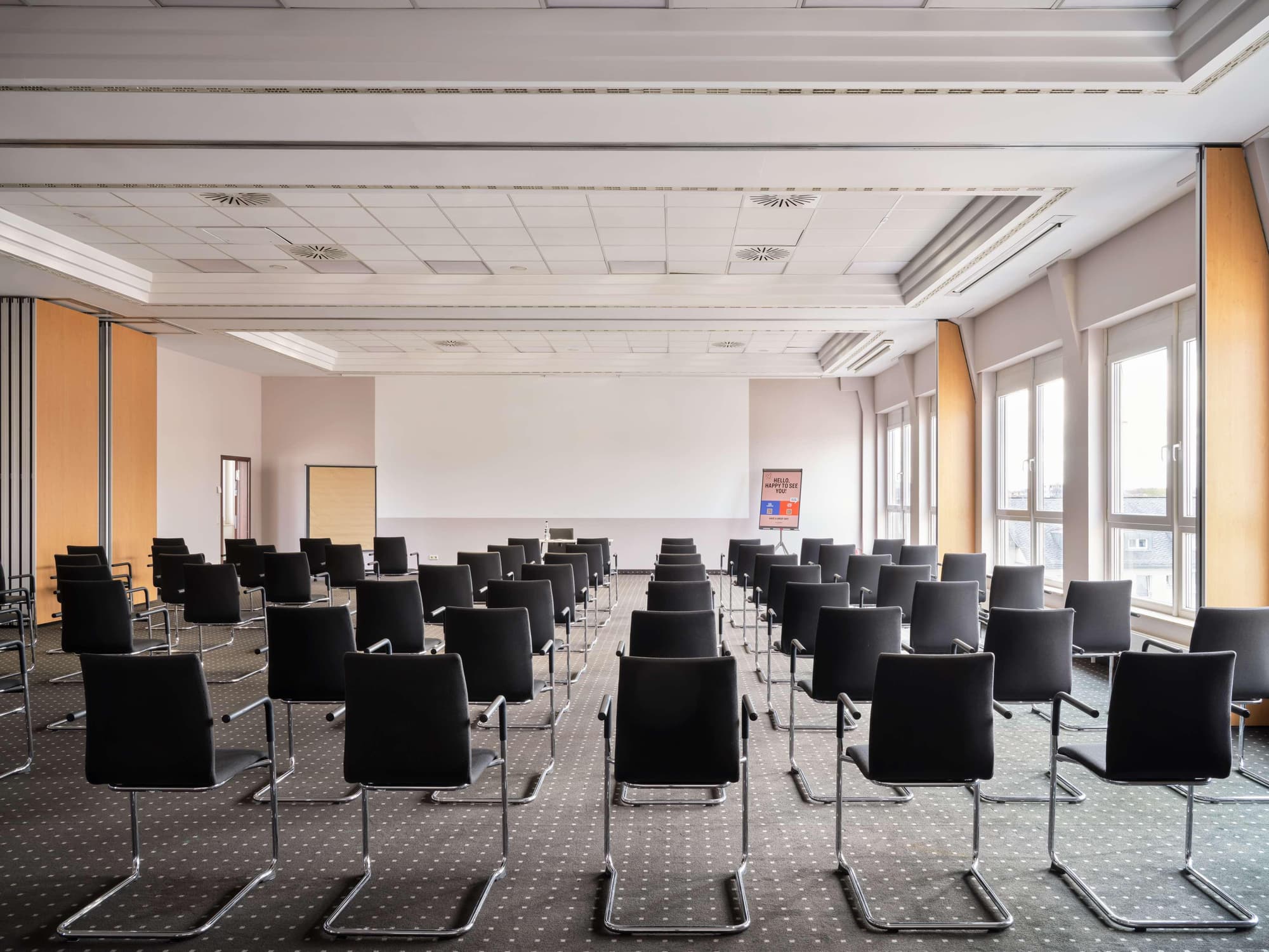 Flemings Hotel Frankfurt Main-Riverside, General view