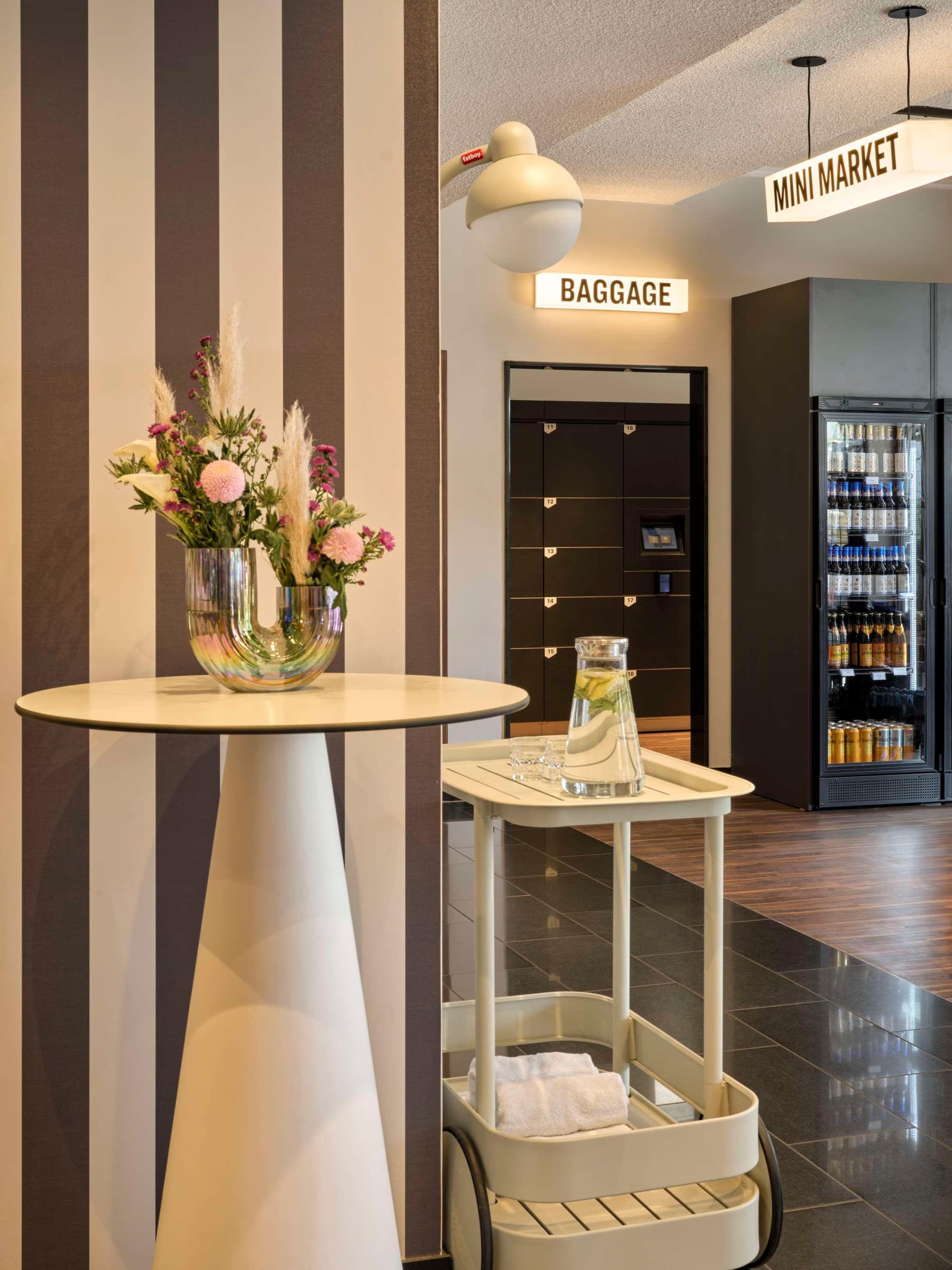 Flemings Hotel Frankfurt Main-Riverside, Lobby