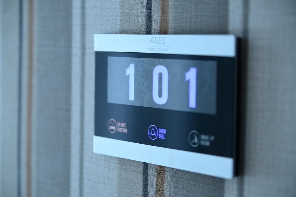 The Helmet Hotel, General view