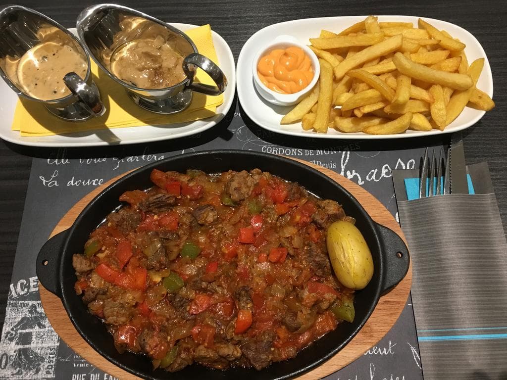 The Helmet Hotel, General view