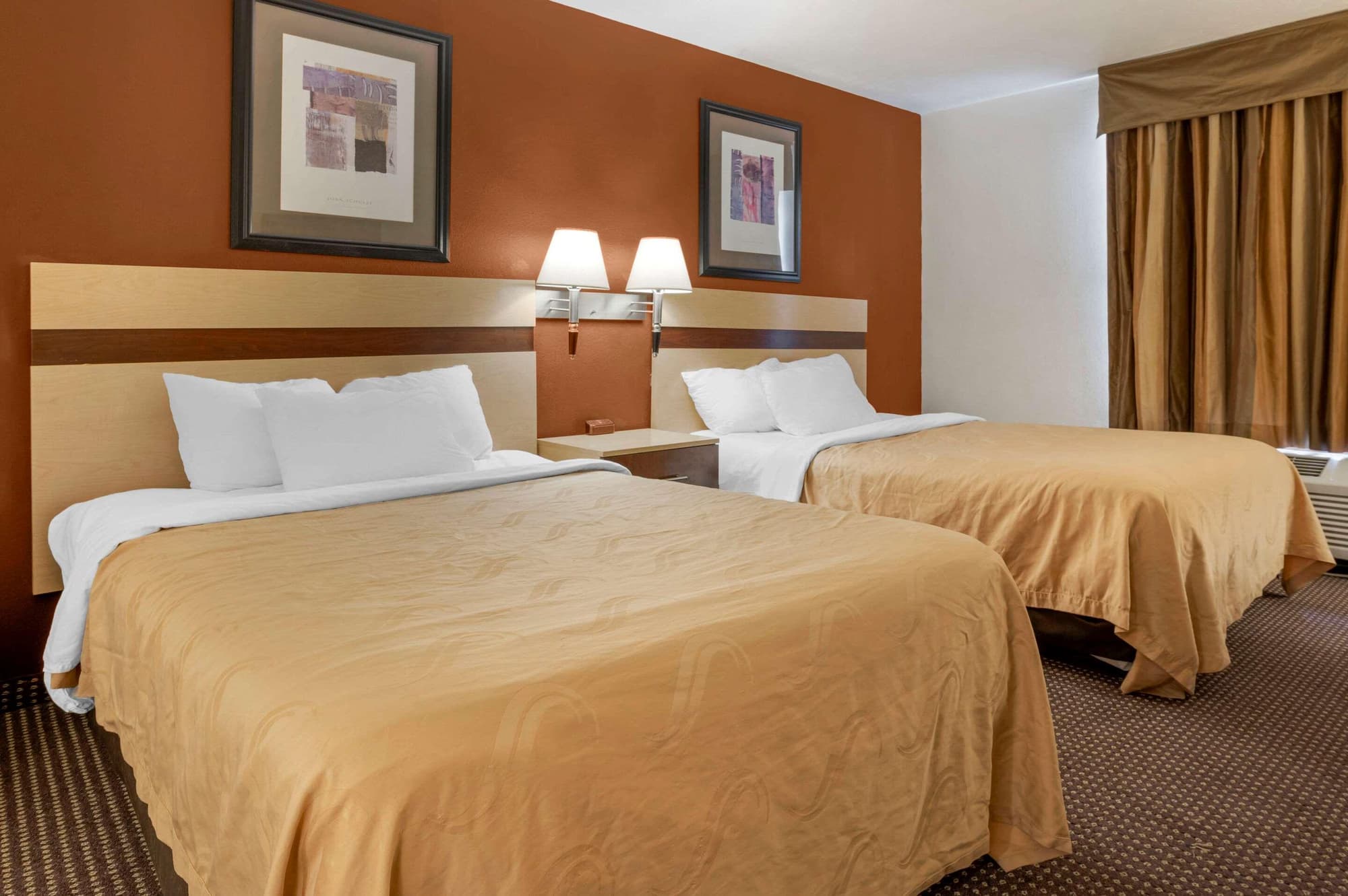 Surestay Best Western Obetz Rickenbacker Airport, Room